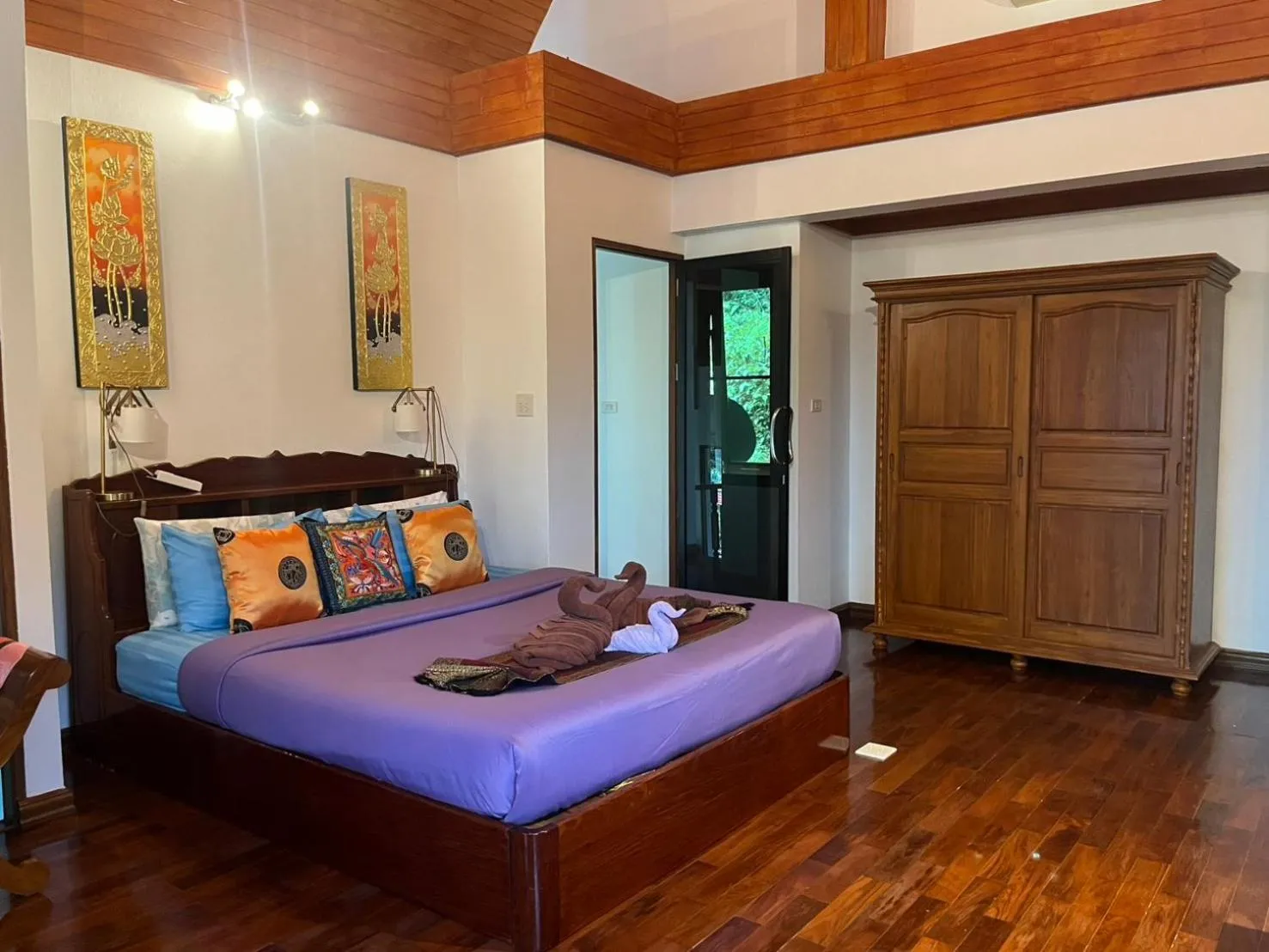 Bed in Krabi Villa Phu Khao Private Resort