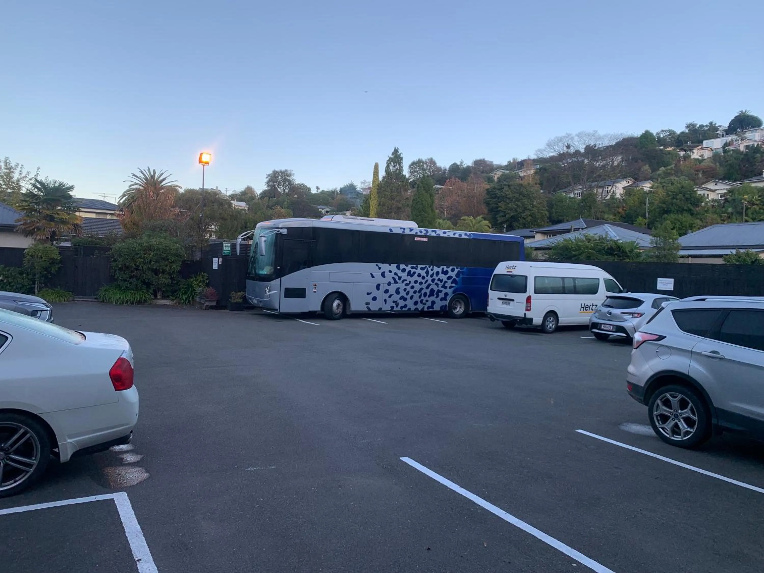 Parking in Admirals Motor Inn