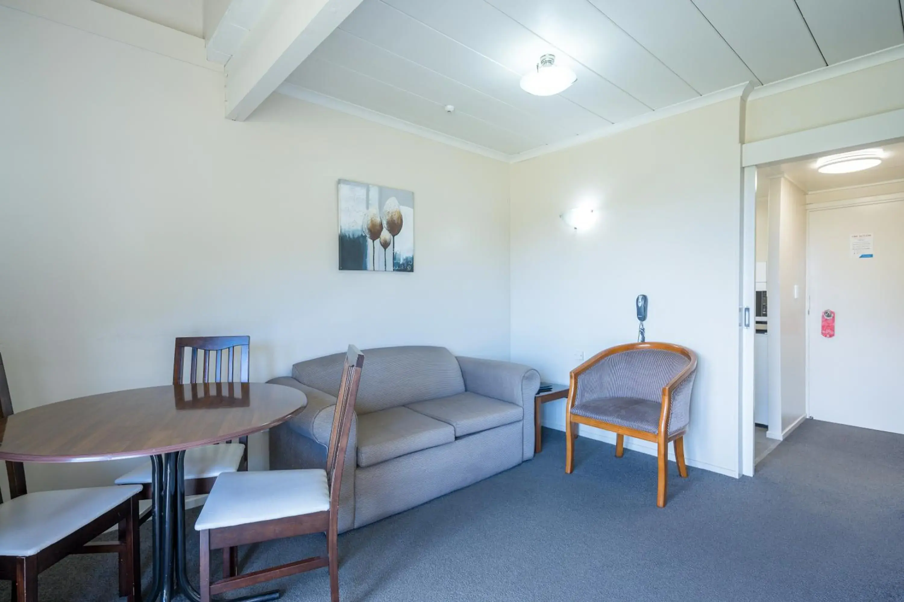 Lounge or bar in Admirals Motor Inn Lounge or bar in Admirals Motor Inn