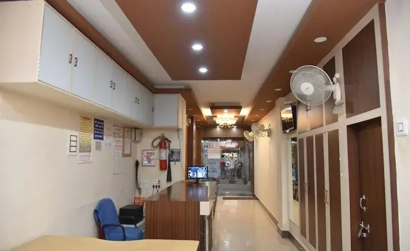 Property building in Hotel Ganga Basin Property building in Hotel Ganga Basin