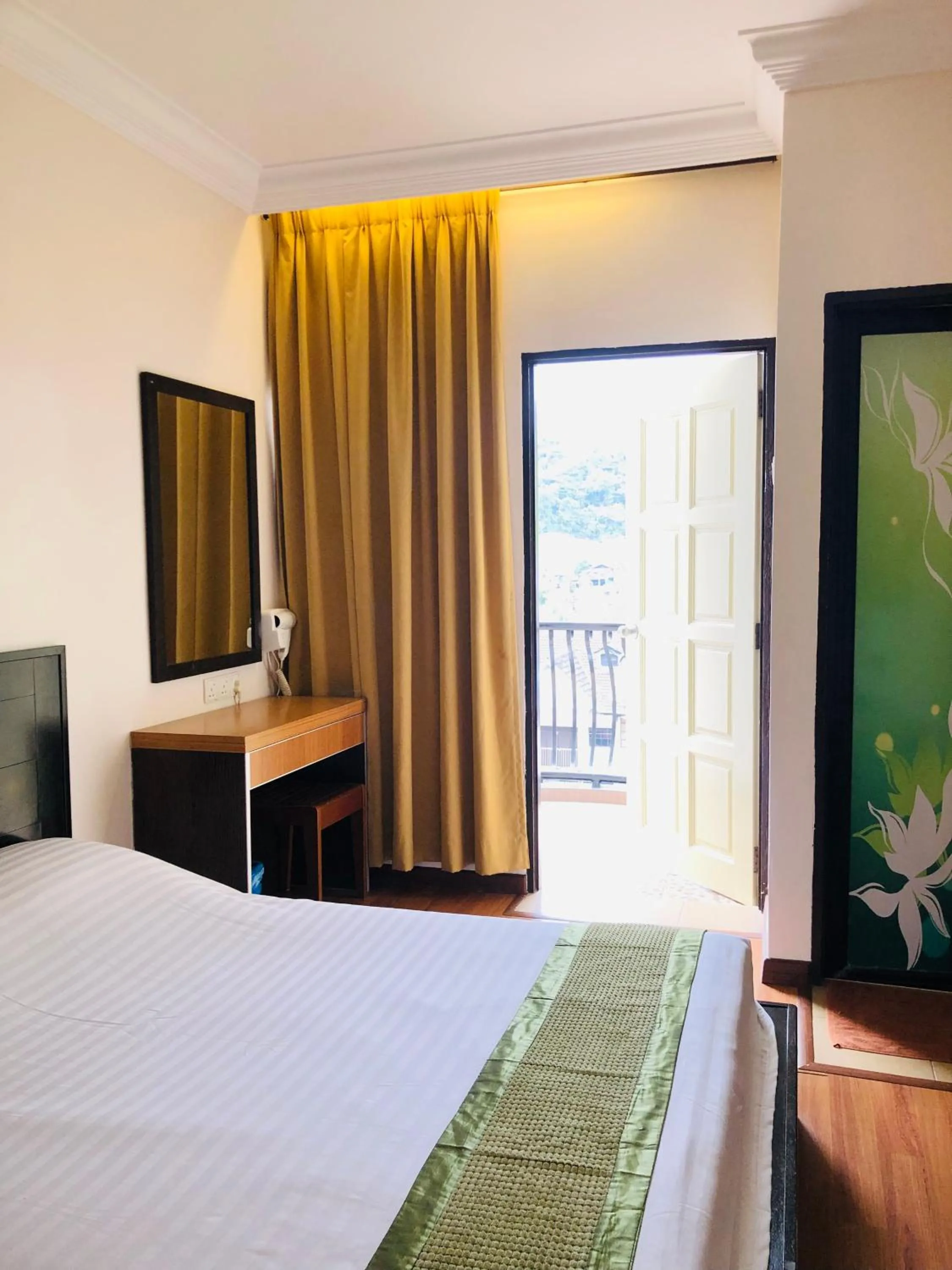 Hotel Chua Gin