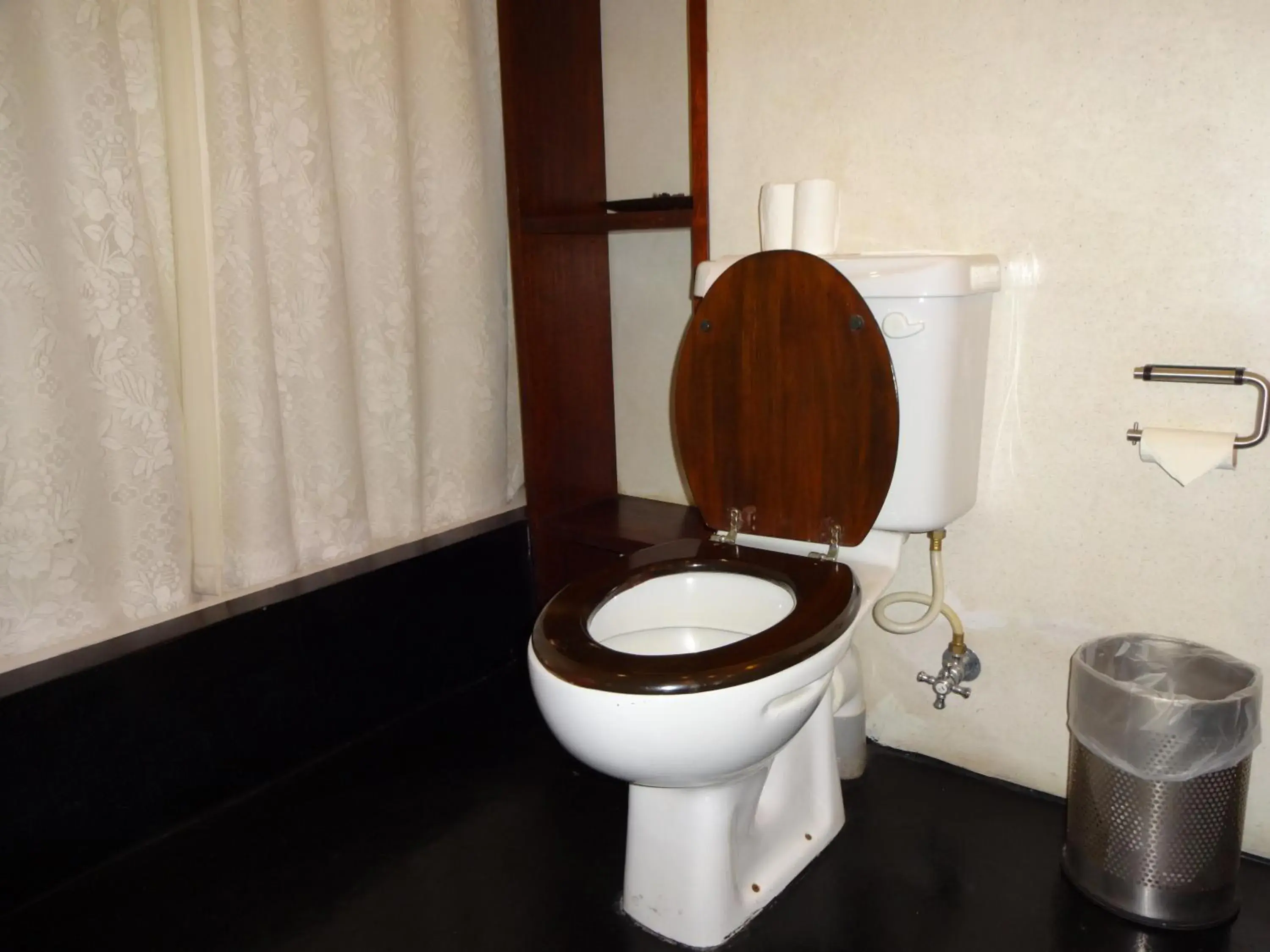 Bathroom in Le Dupleix Bathroom in Le Dupleix