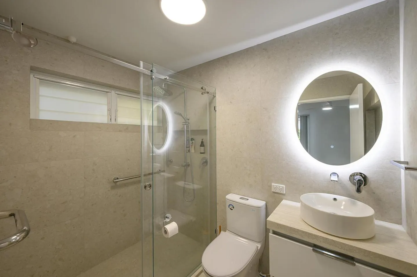 Andari Holiday Apartments