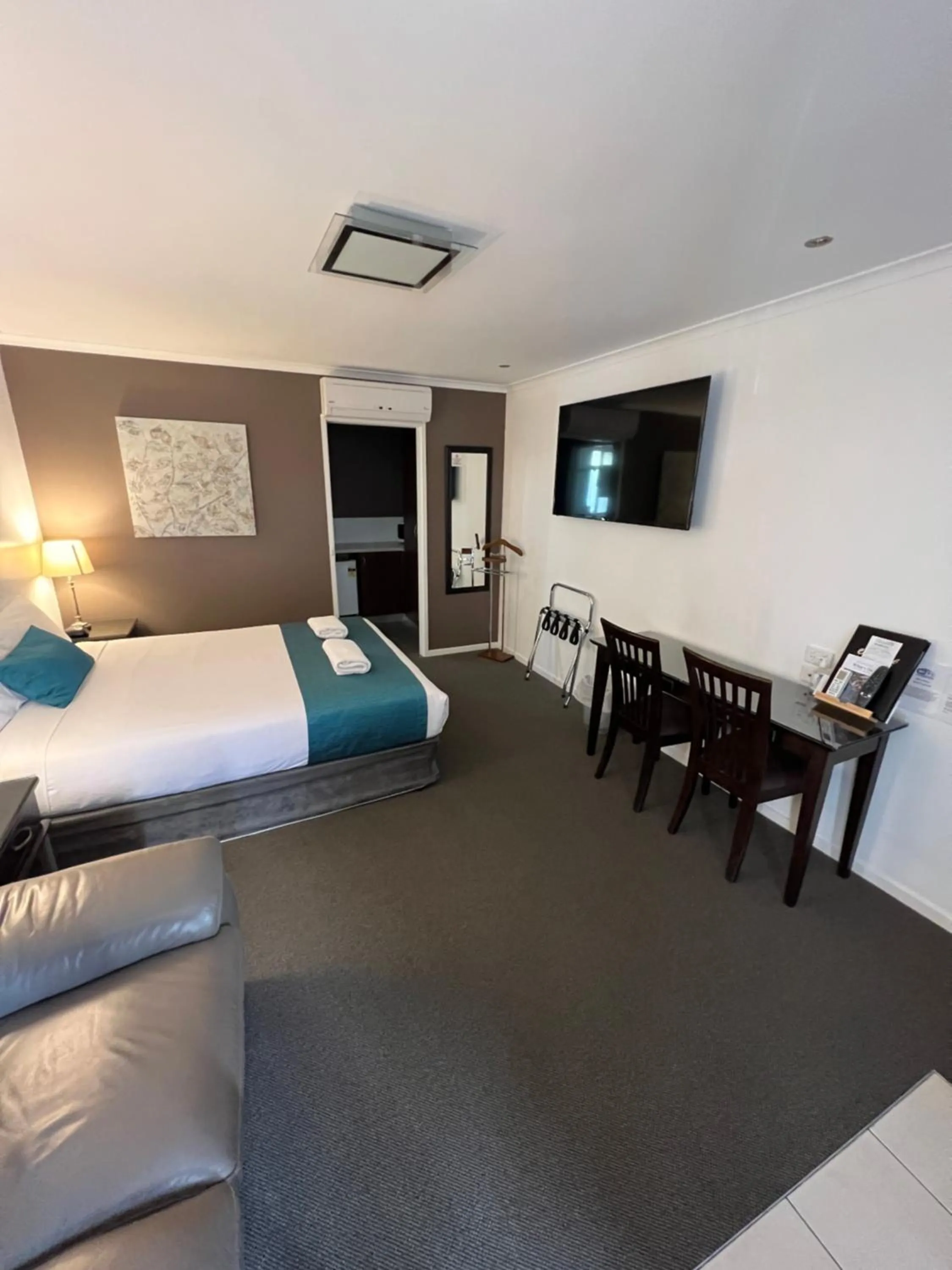 Bed in Pevensey Motor Lodge