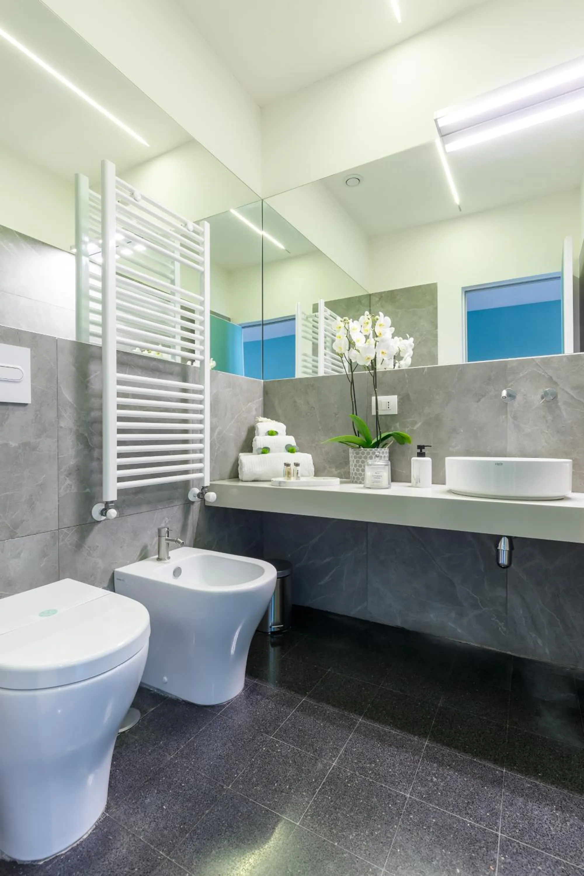 Toilet in Dimora Doria d'Angri