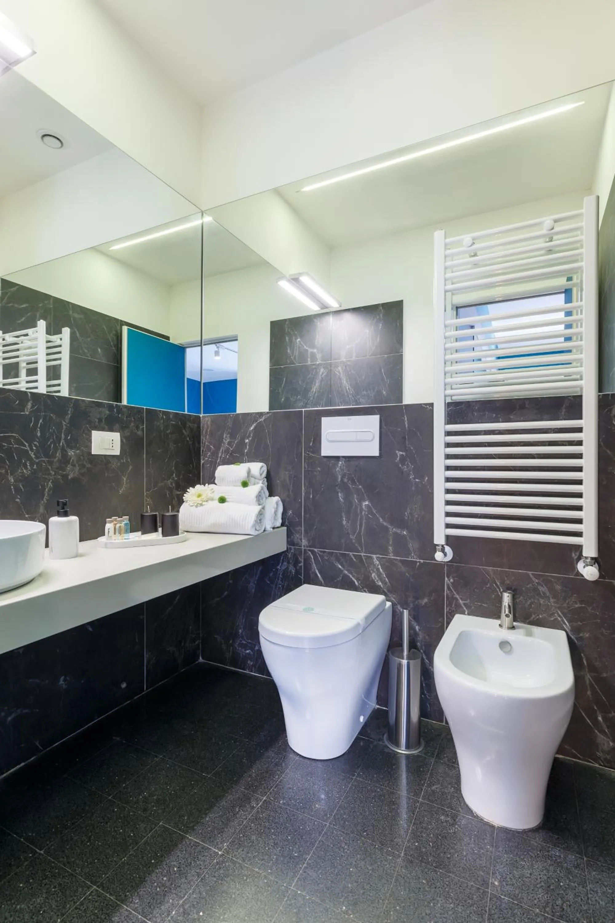 Toilet in Dimora Doria d'Angri