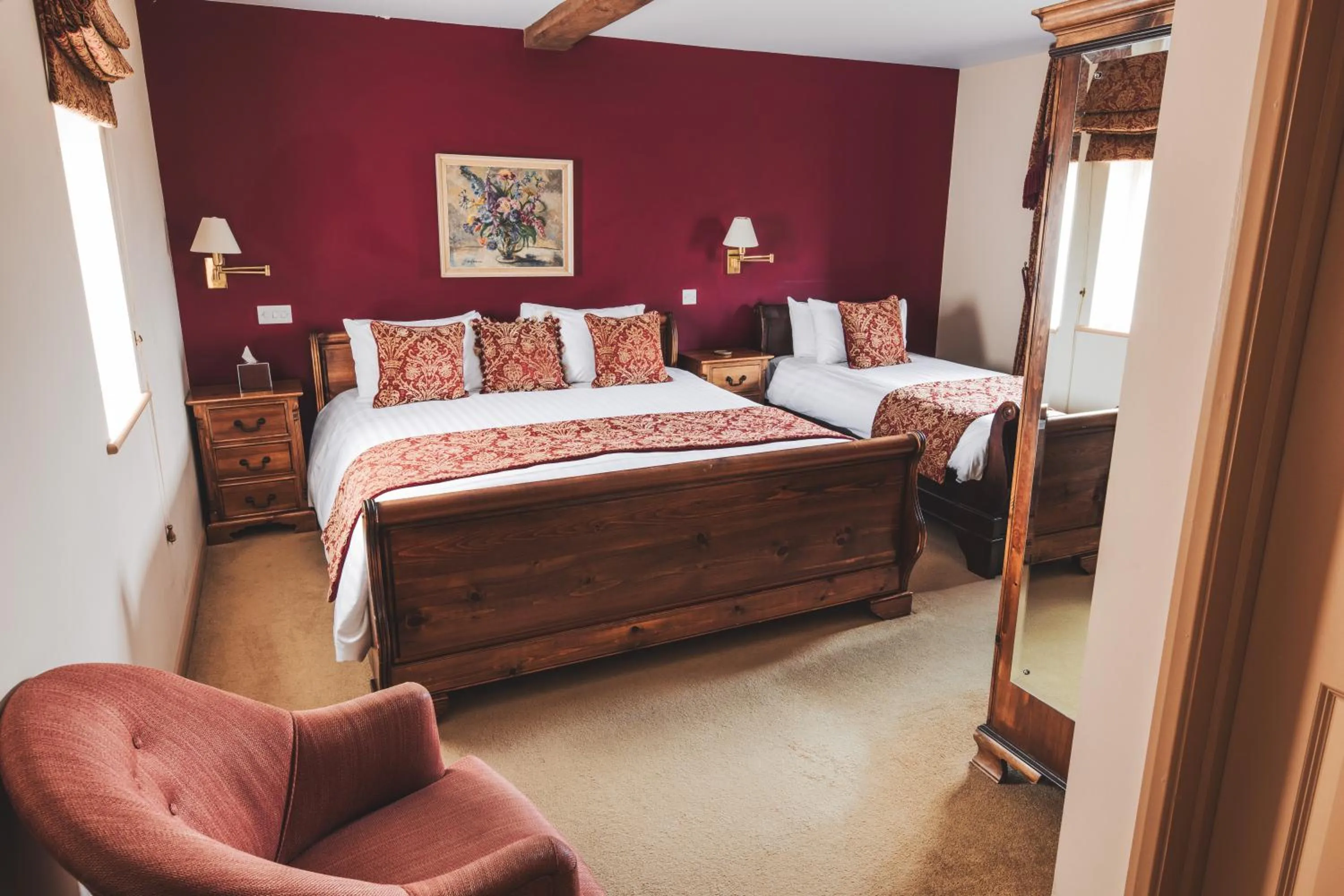 Bedroom, Bed in The Auberge