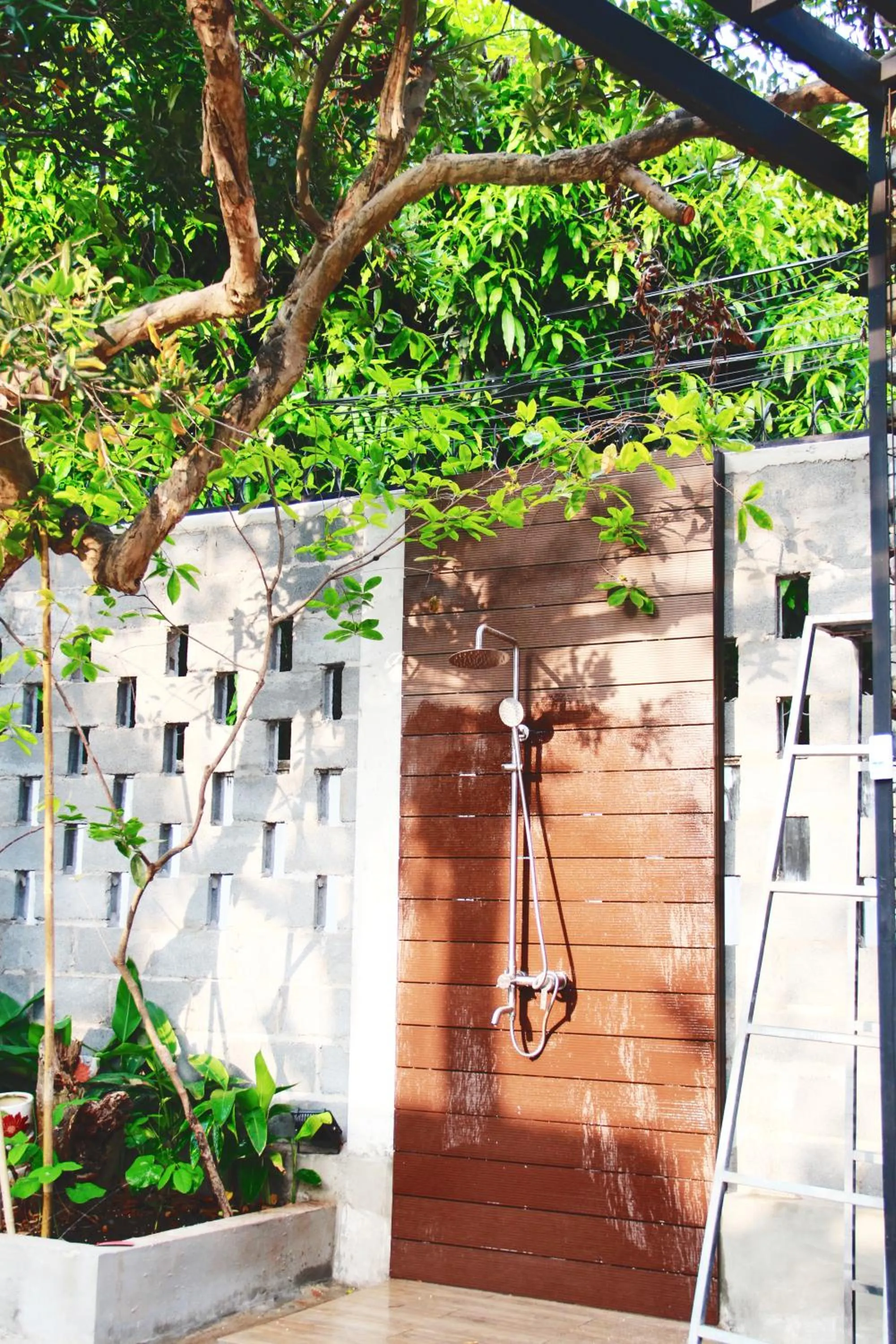 Garden view in Green River Boutique Hotel