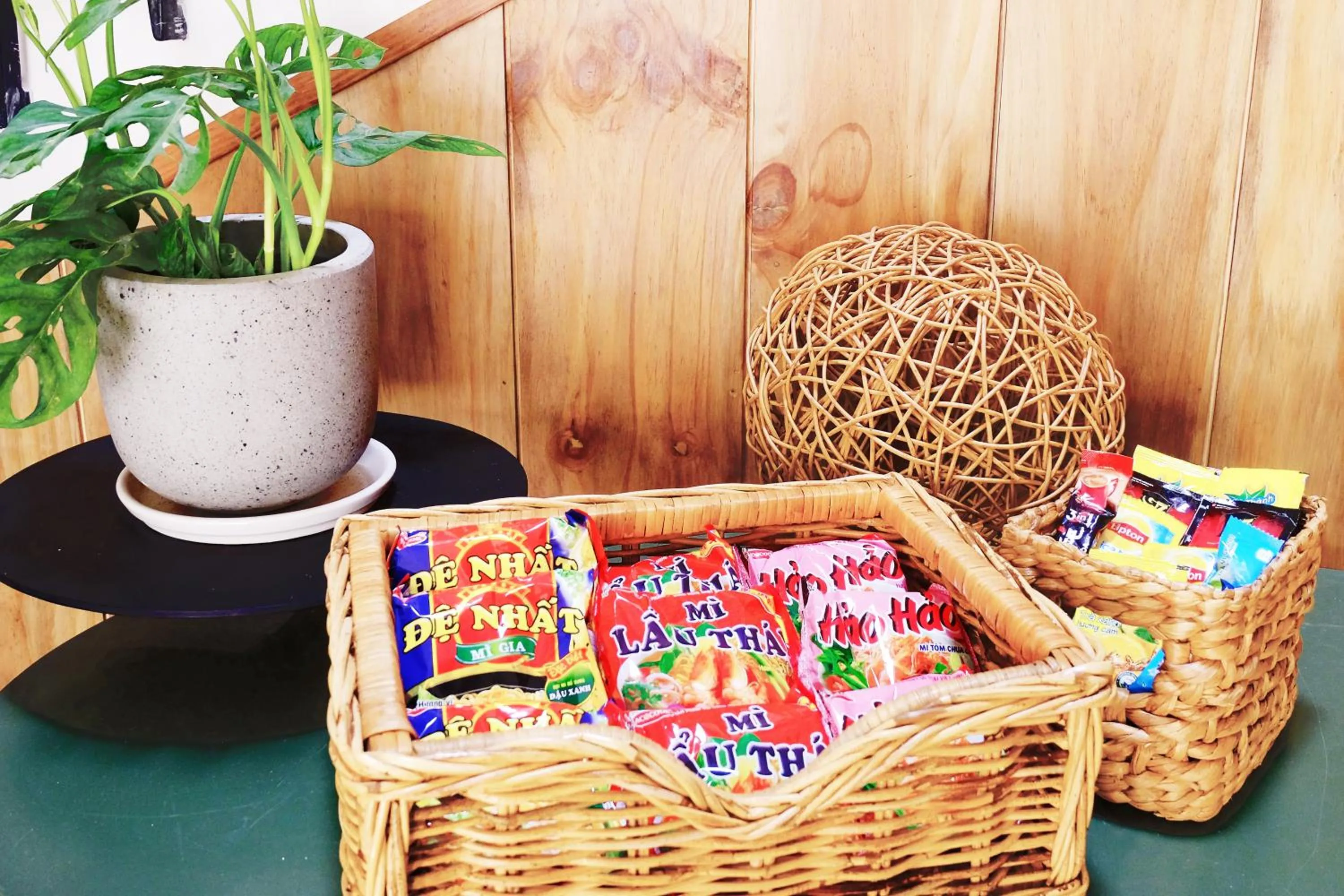 Food and drinks in Green River Boutique Hotel