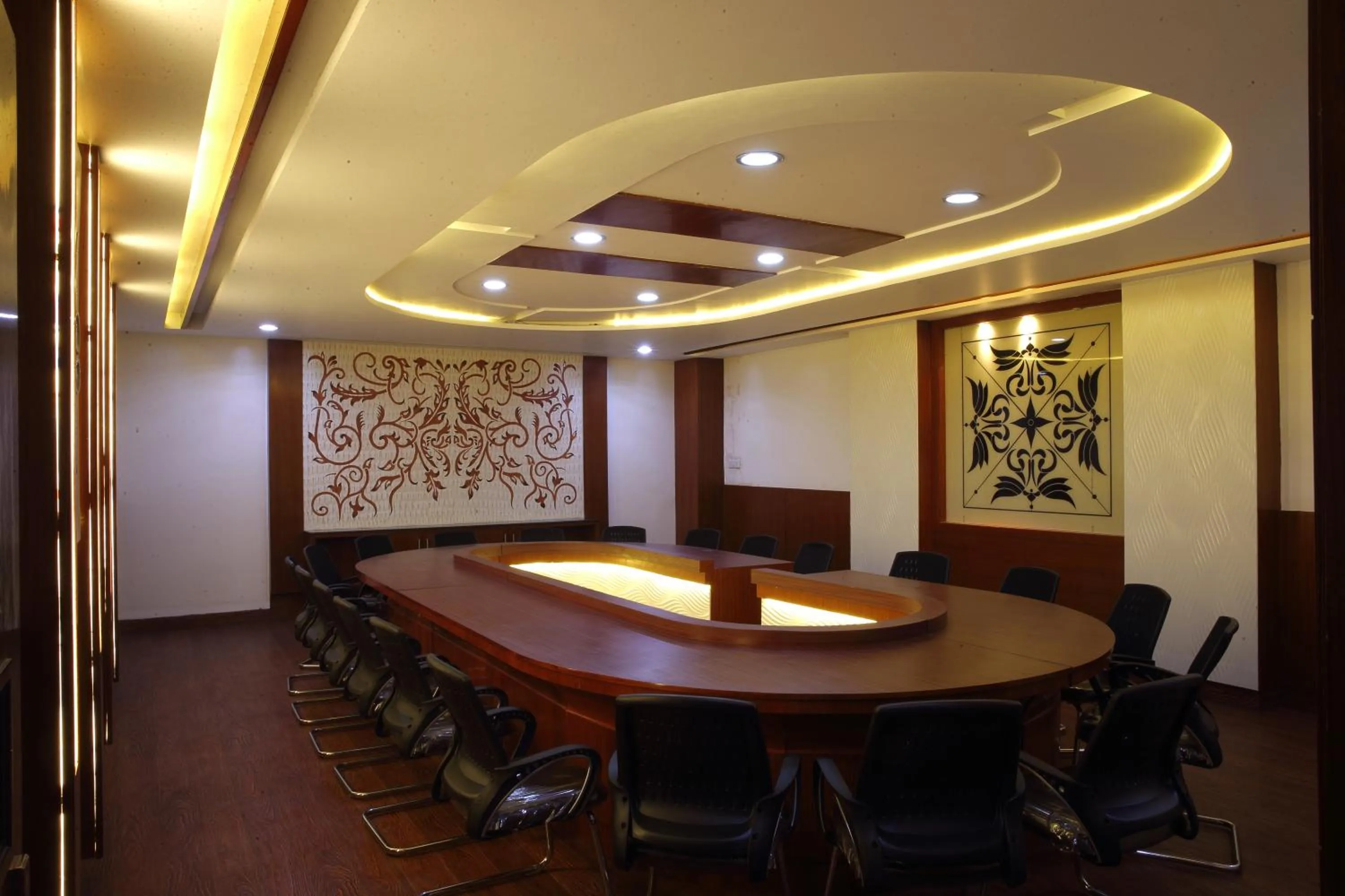 Meeting/conference room in Nagpal Regency