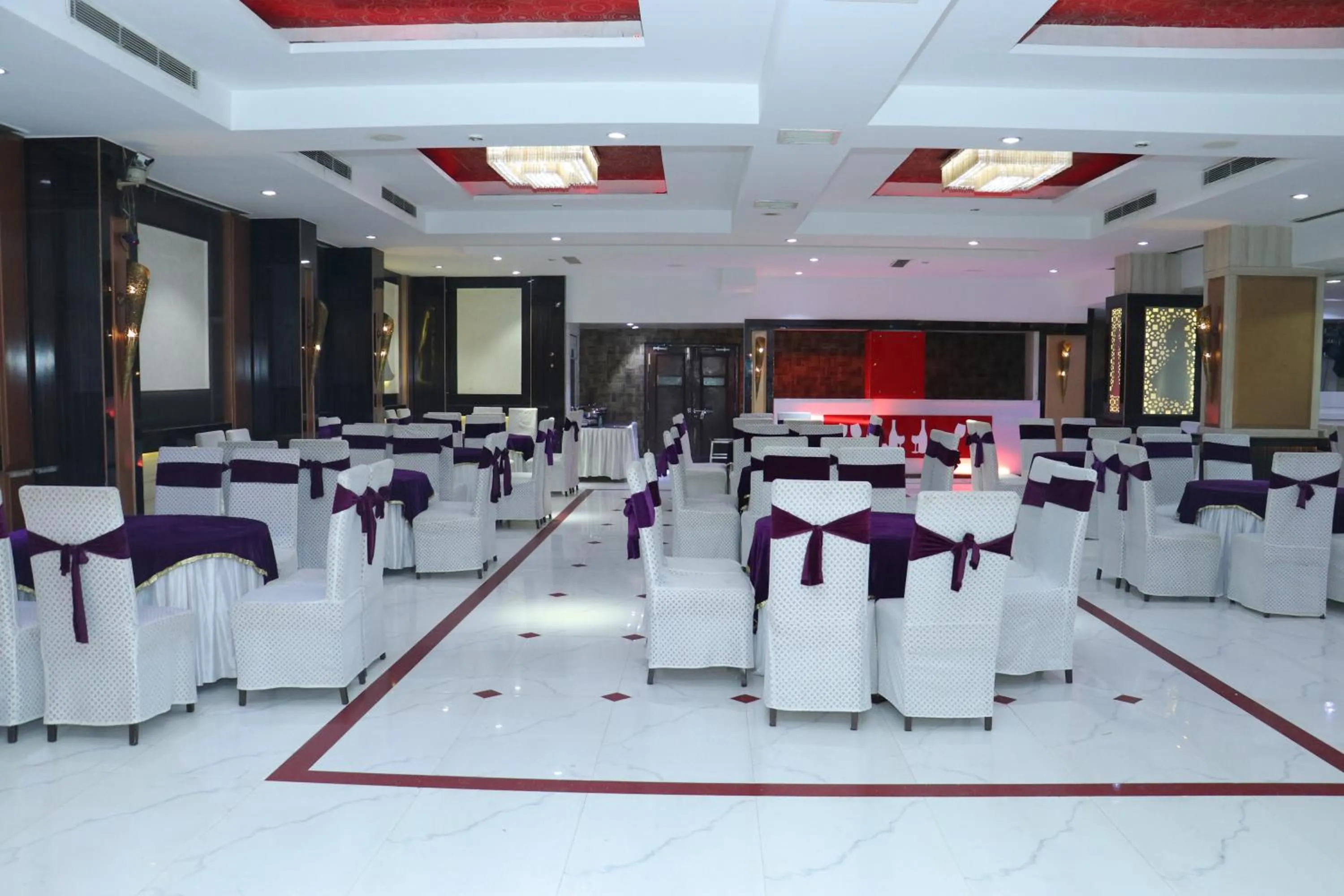 Banquet/Function facilities in Nagpal Regency