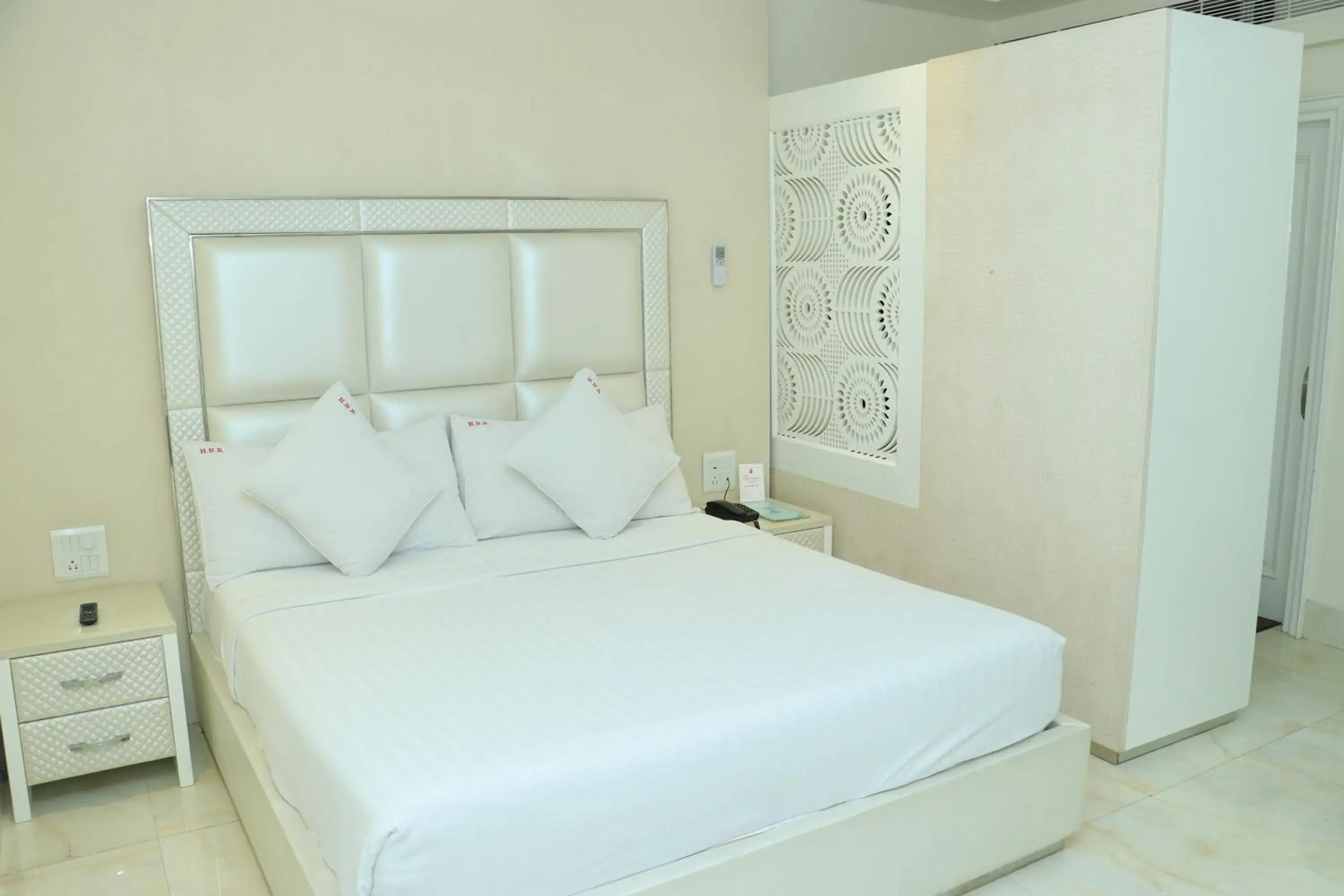 Photo of the whole room, Bed in Nagpal Regency Photo of the whole room, Bed in Nagpal Regency