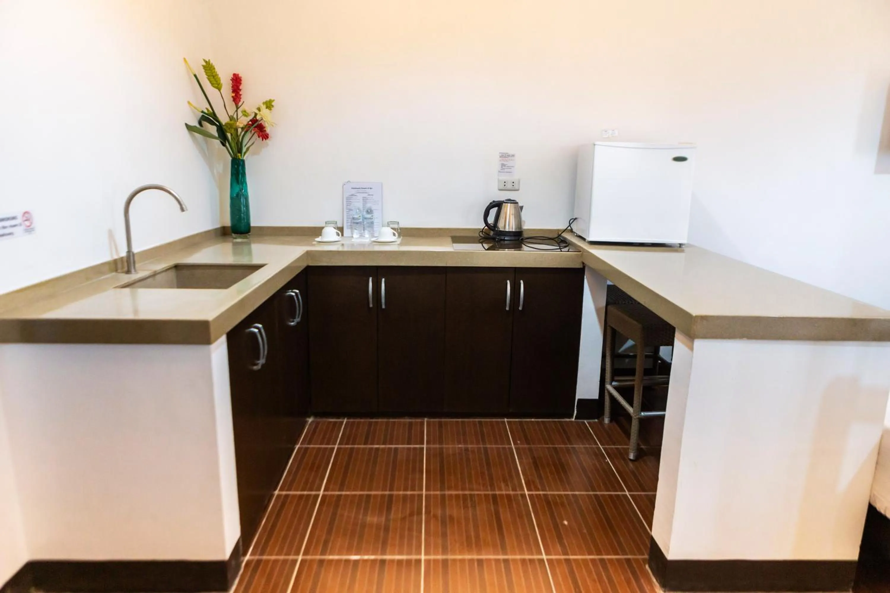 Palmbeach Resort & Spa Mactan, Cebu