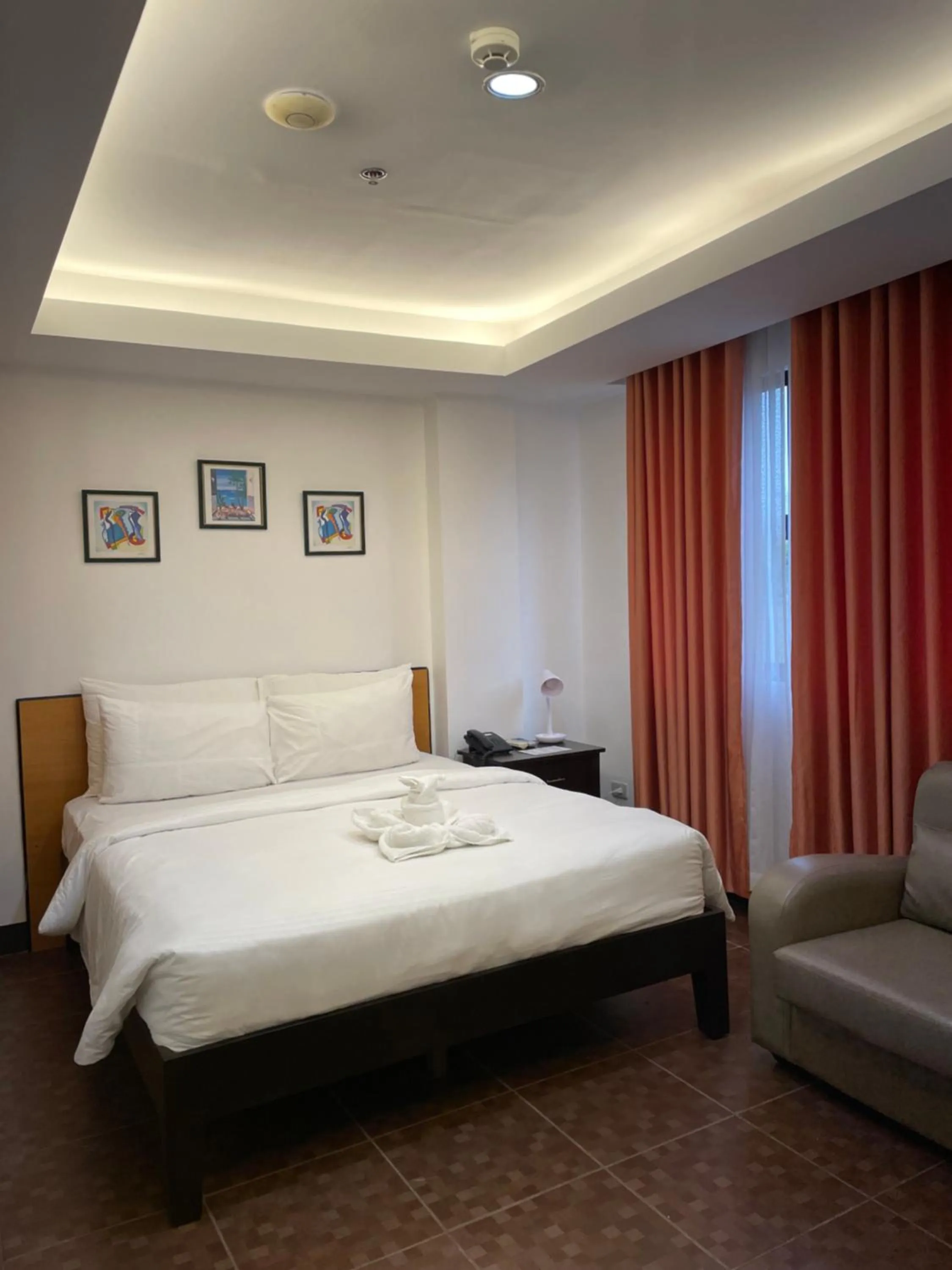 Bed in Palmbeach Resort & Spa Mactan, Cebu