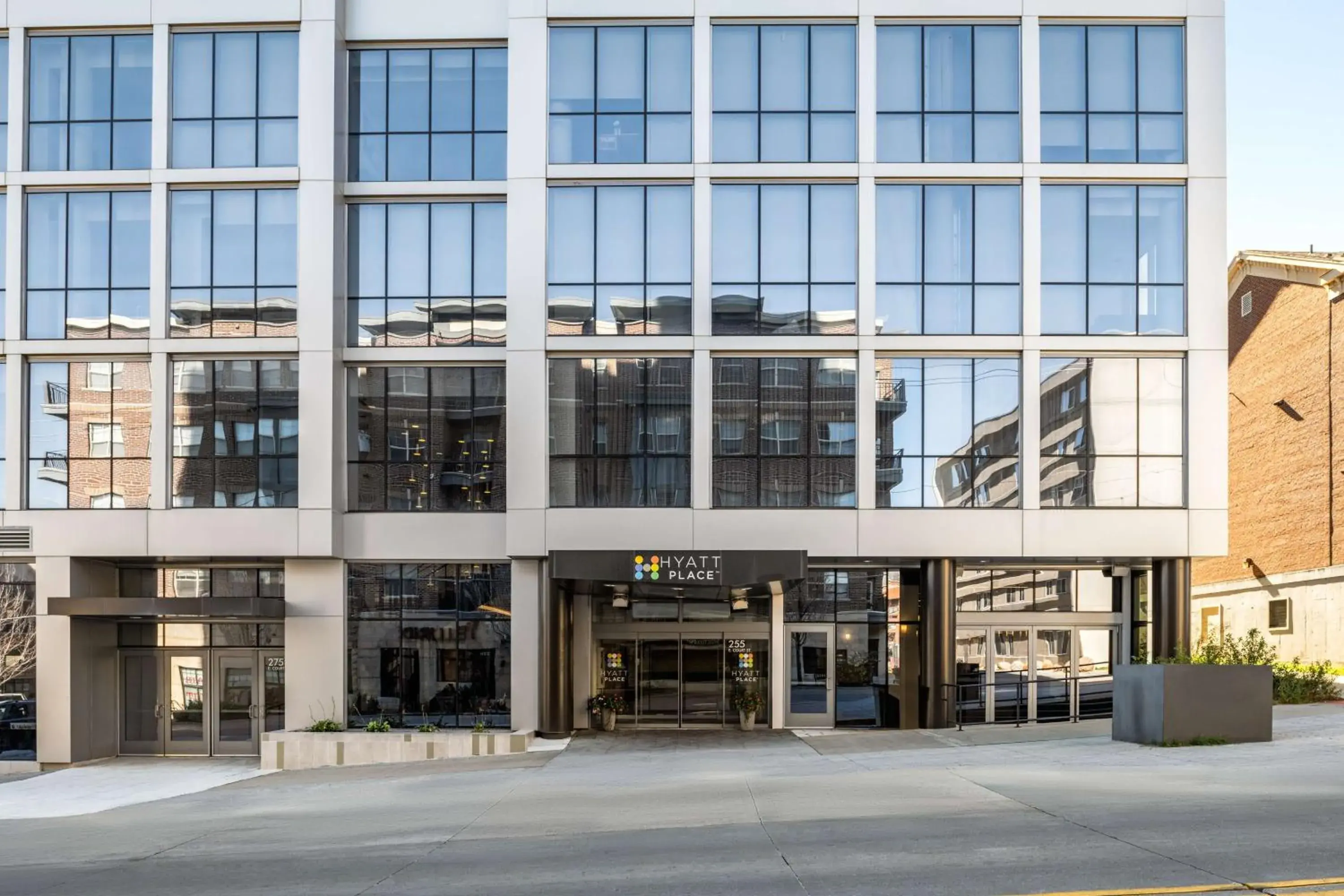 Property building in Hyatt Place Iowa City Downtown Property building in Hyatt Place Iowa City Downtown