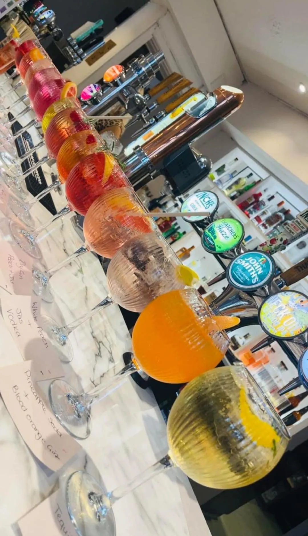 Lounge or bar in Thomas Arms Hotel