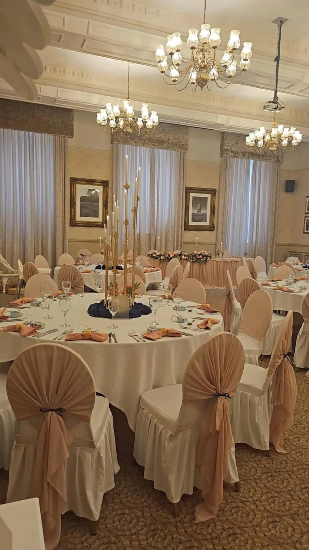 wedding in Thomas Arms Hotel