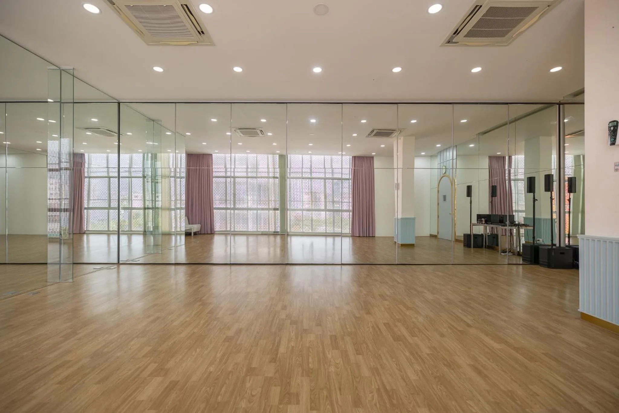 Banquet/Function facilities in Bangkok Rama Hotel