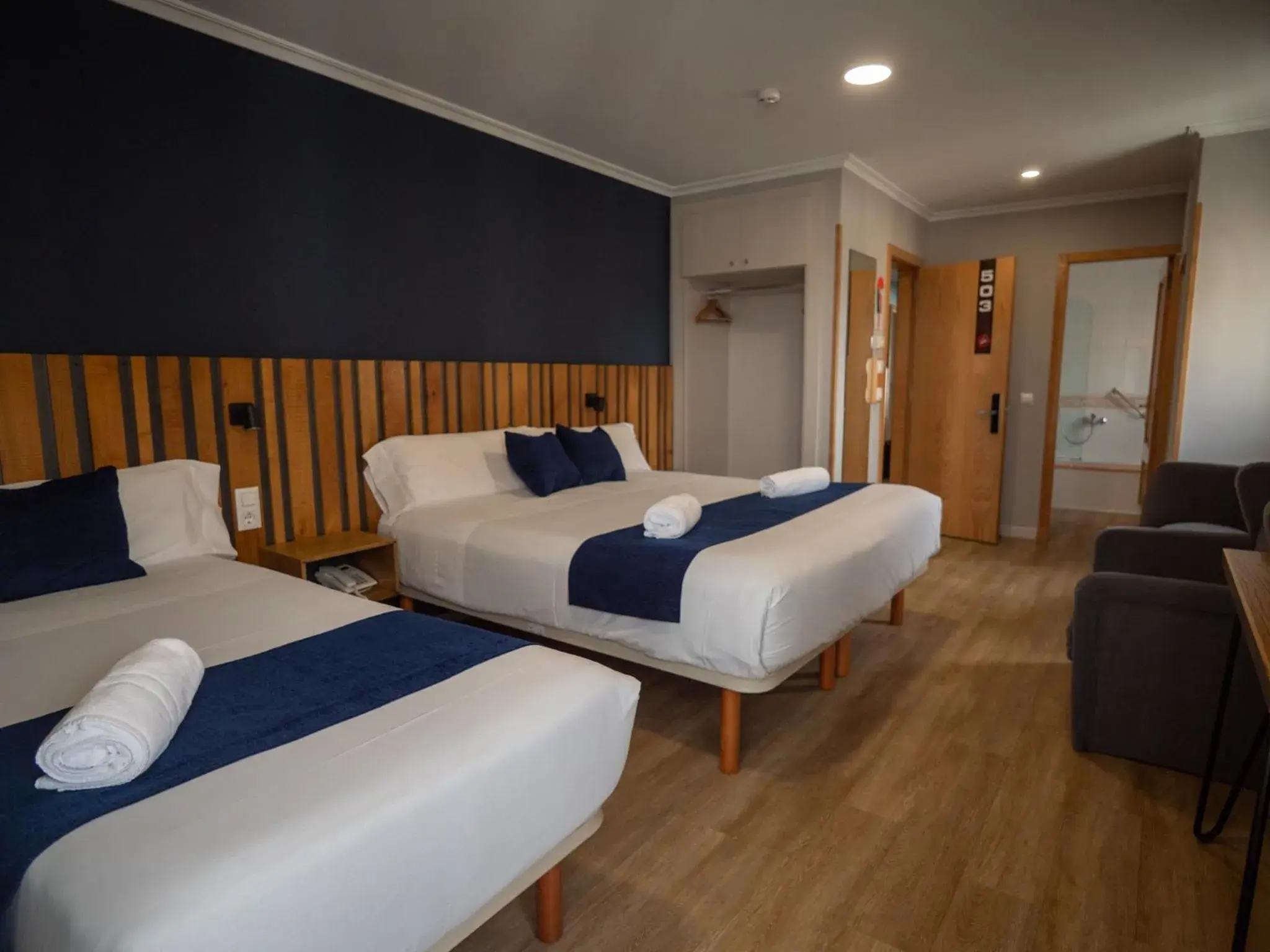Twin Room in Hotel Bríos Twin Room in Hotel Bríos