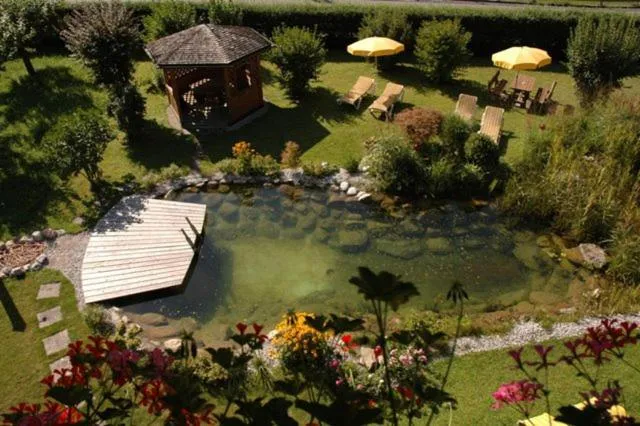 Property building in Hotel-Garni Almhof