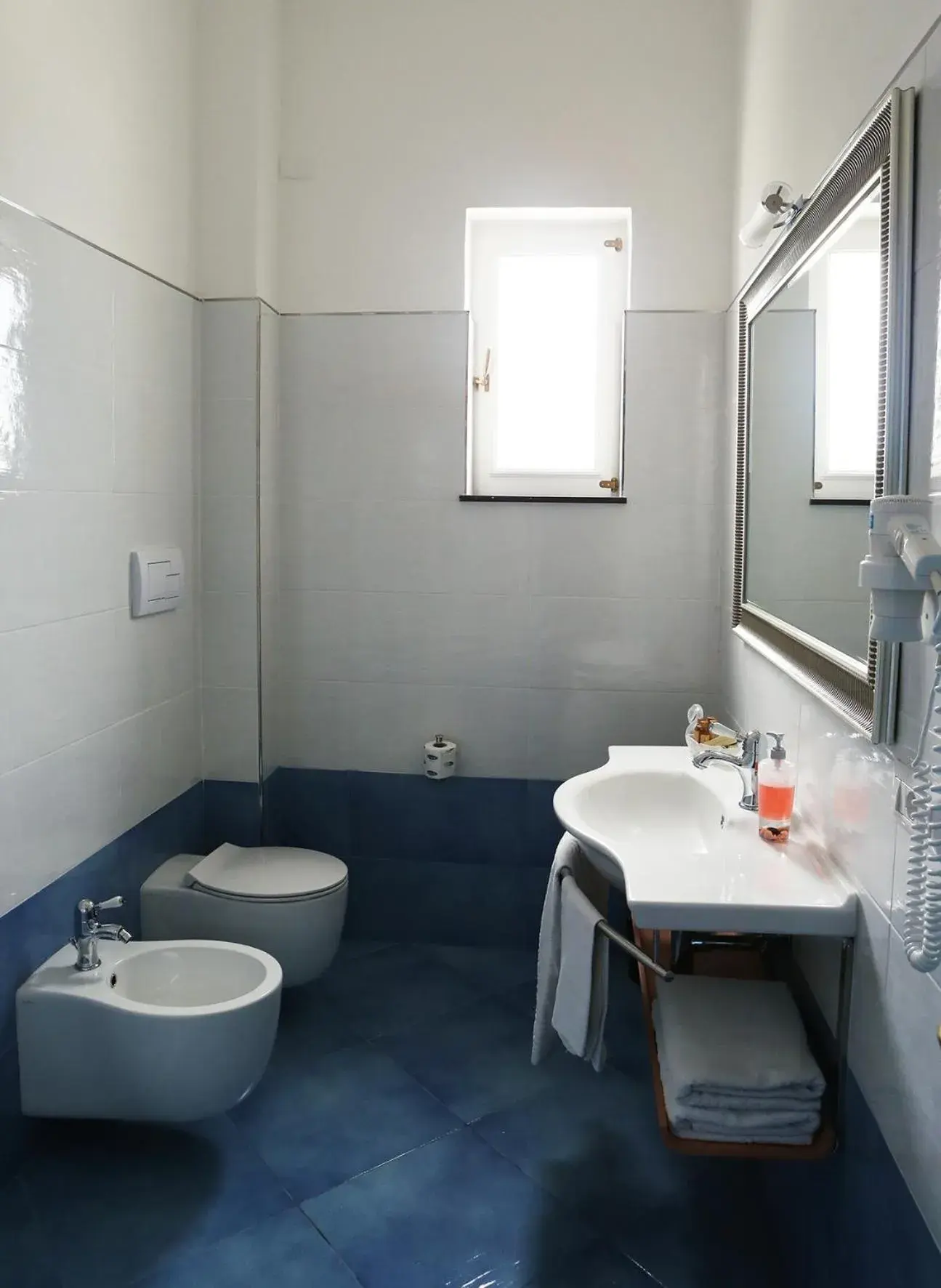 Bathroom in La Sirenetta Park Hotel