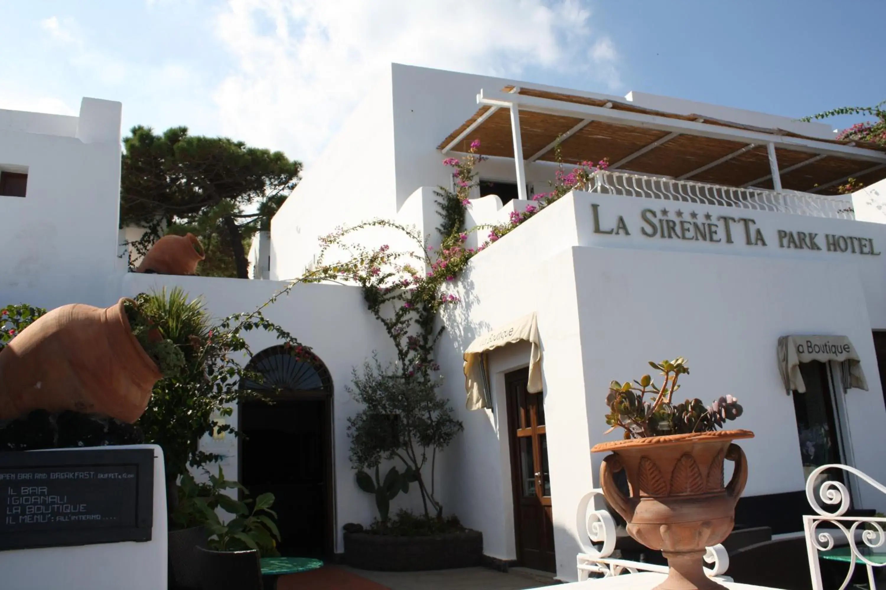 Facade/entrance, Property Building in La Sirenetta Park Hotel