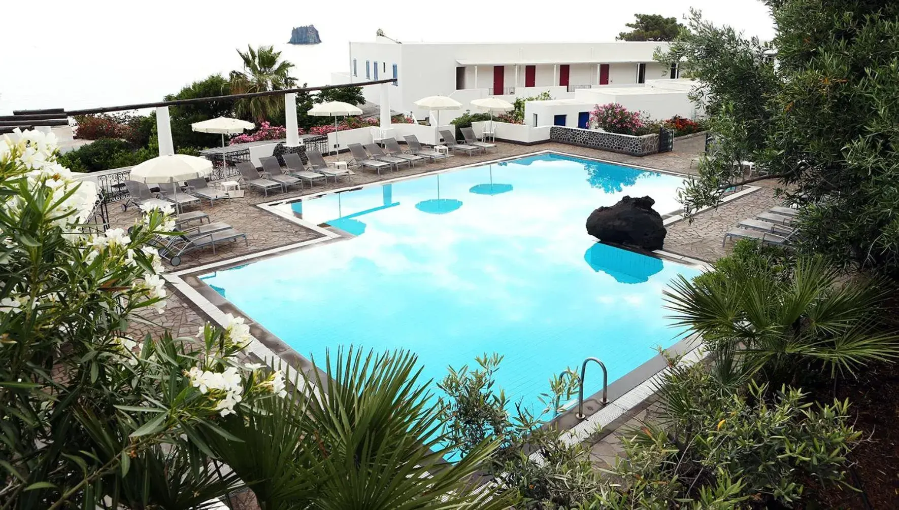 Swimming pool, Pool View in La Sirenetta Park Hotel