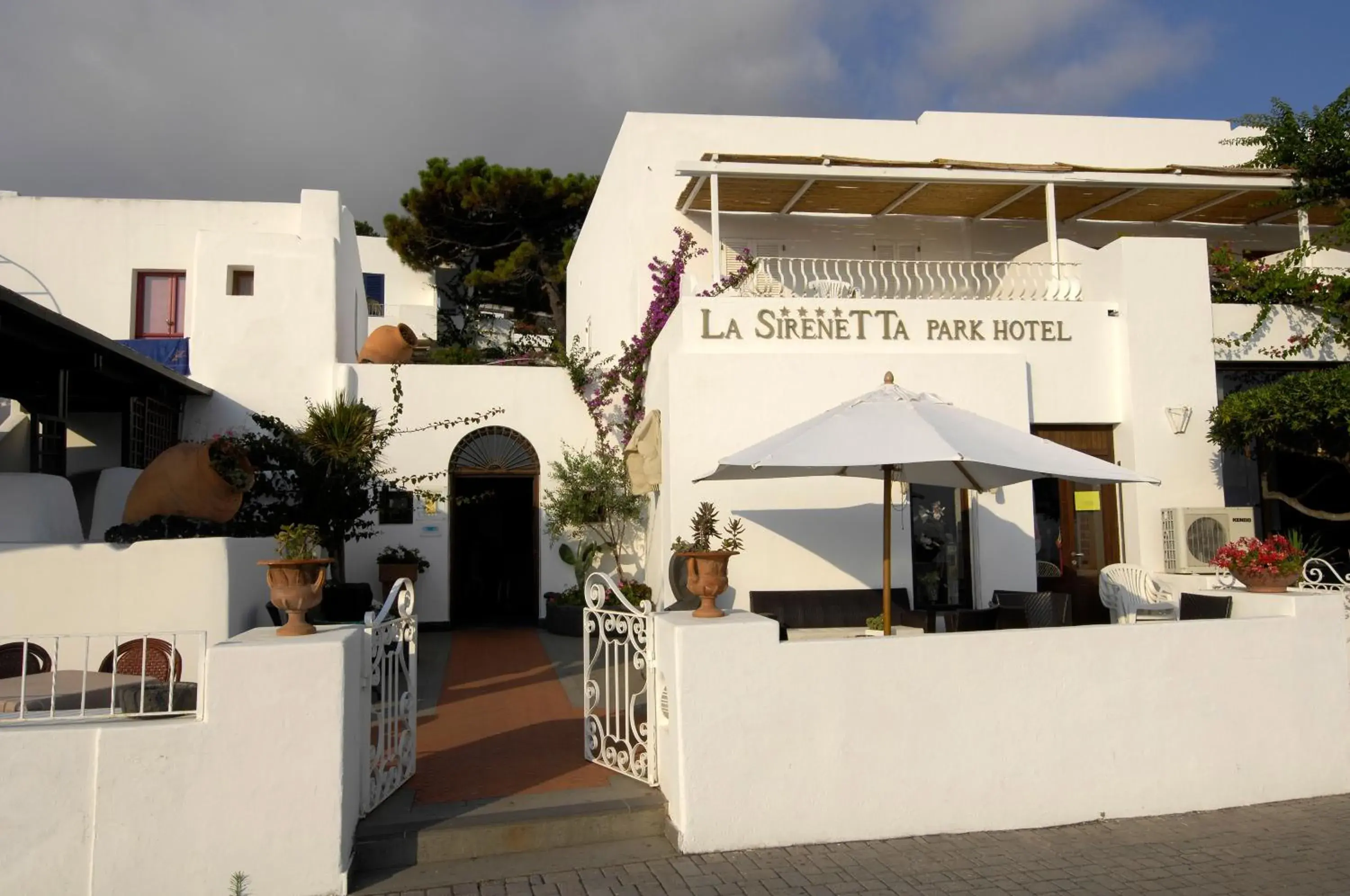 Facade/entrance, Property Building in La Sirenetta Park Hotel