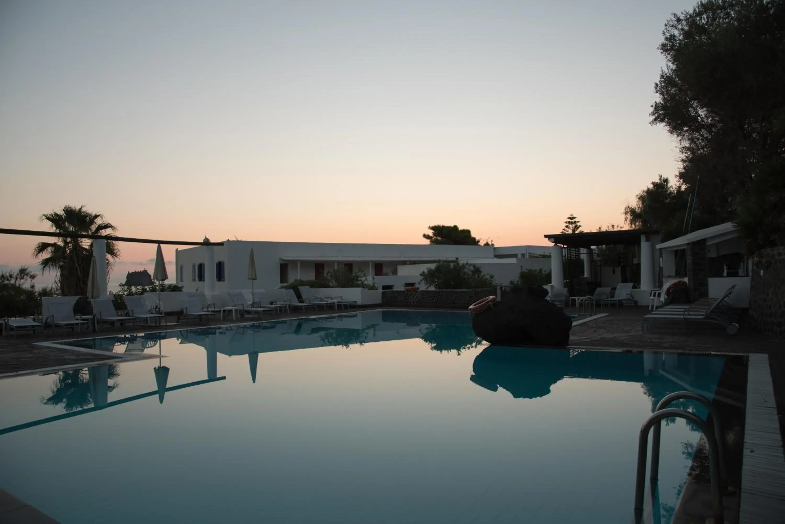 Swimming pool, Sunrise/Sunset in La Sirenetta Park Hotel