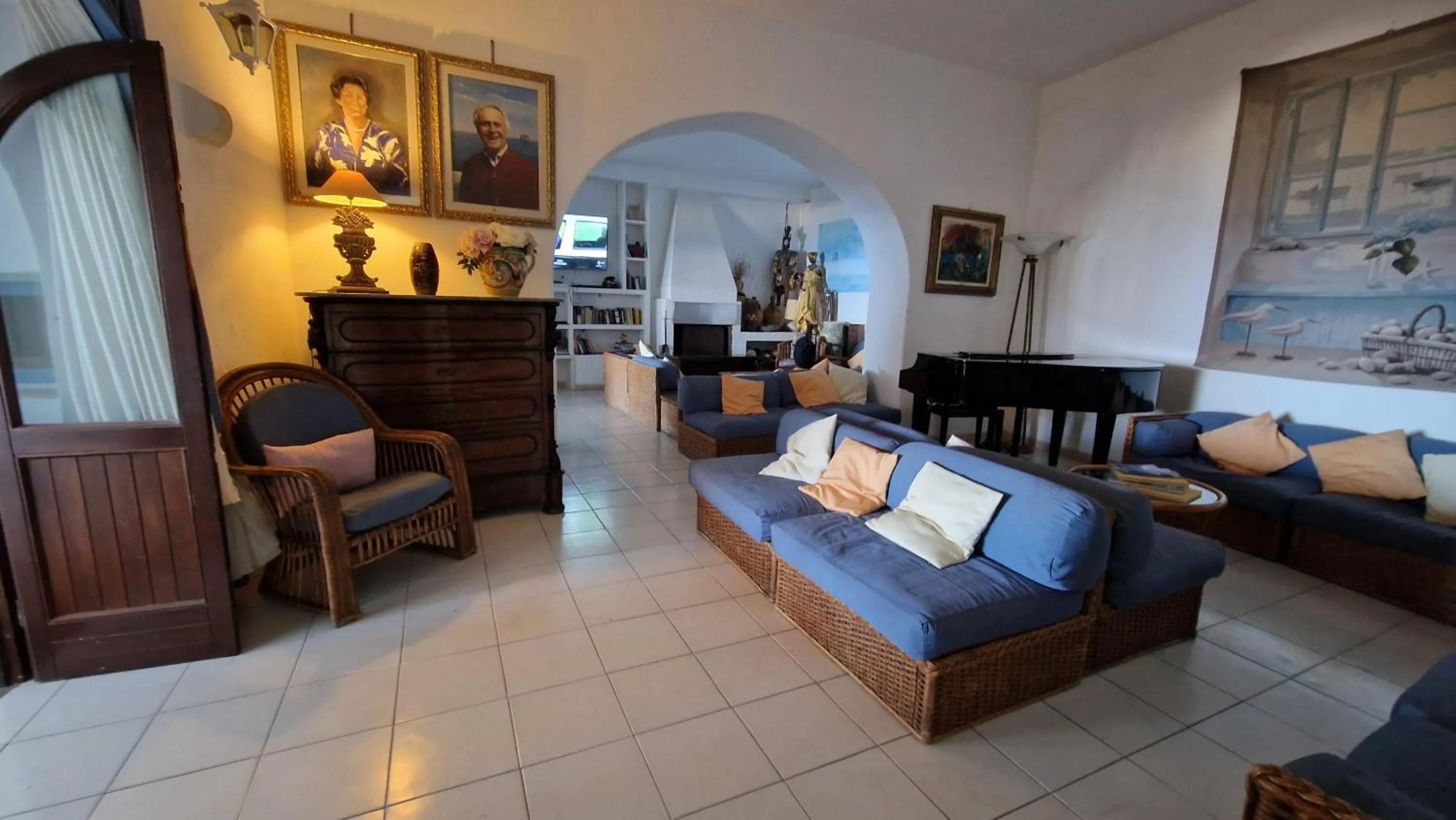 Seating area in La Sirenetta Park Hotel