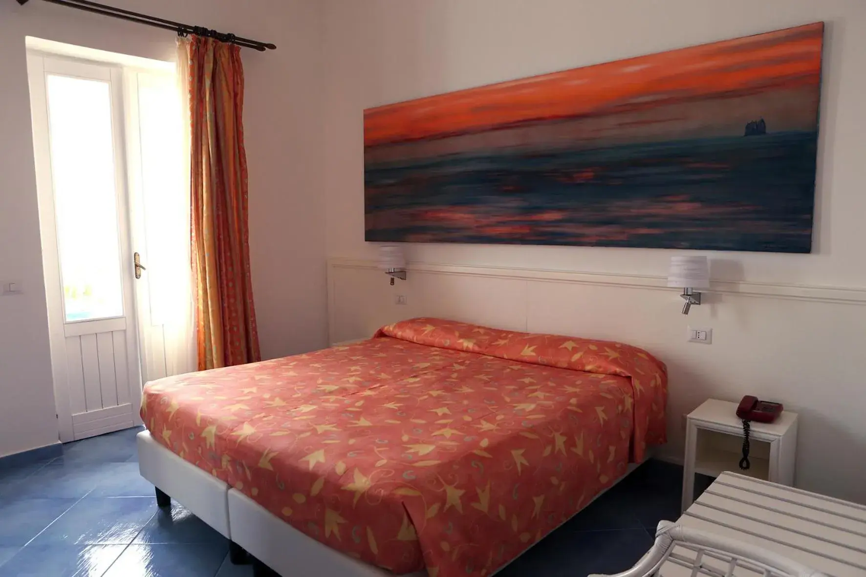 Bed in La Sirenetta Park Hotel