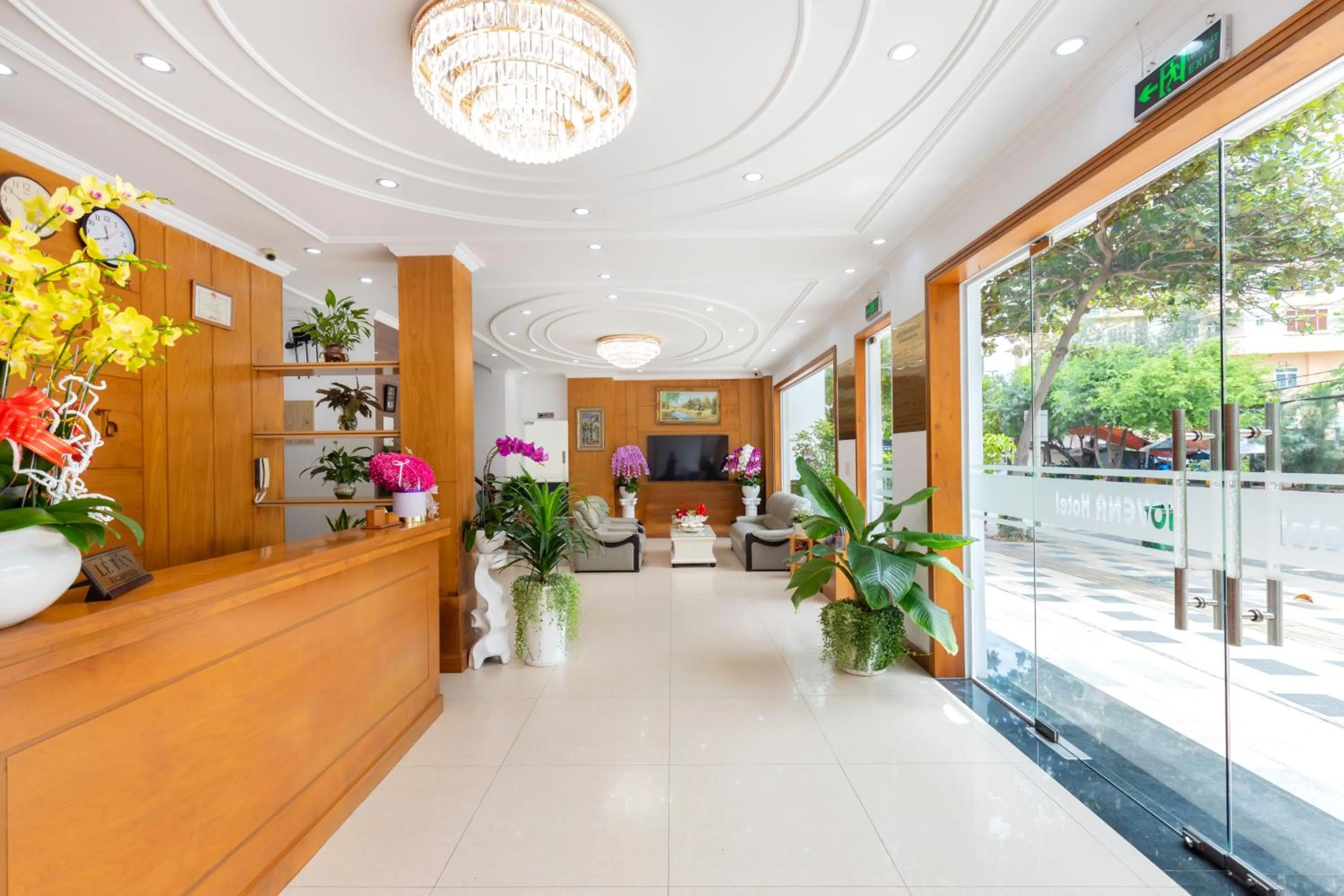 Lobby or reception in Novena Hotel