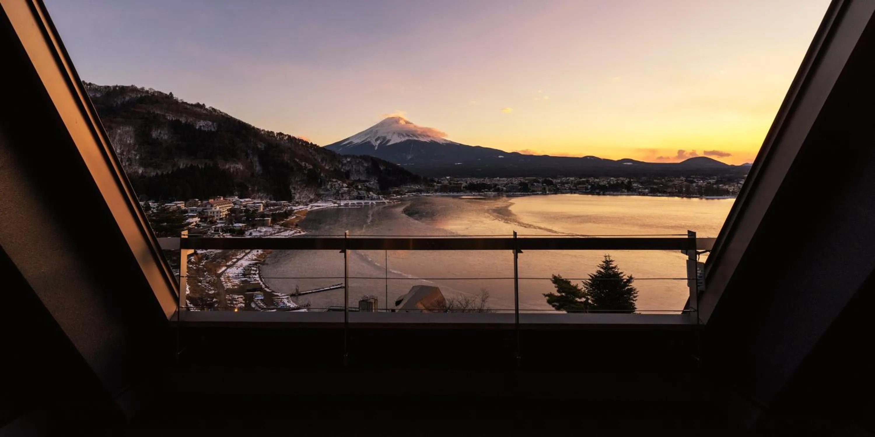 Lake view in Mizno Hotel