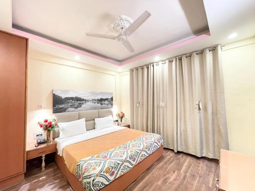 Bedroom, Bed in Hotel Centre Point