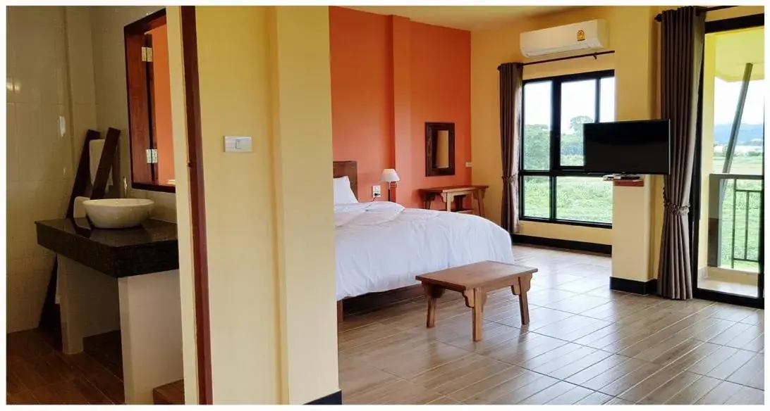 Bed in Baan Sakuna Hotel Bed in Baan Sakuna Hotel