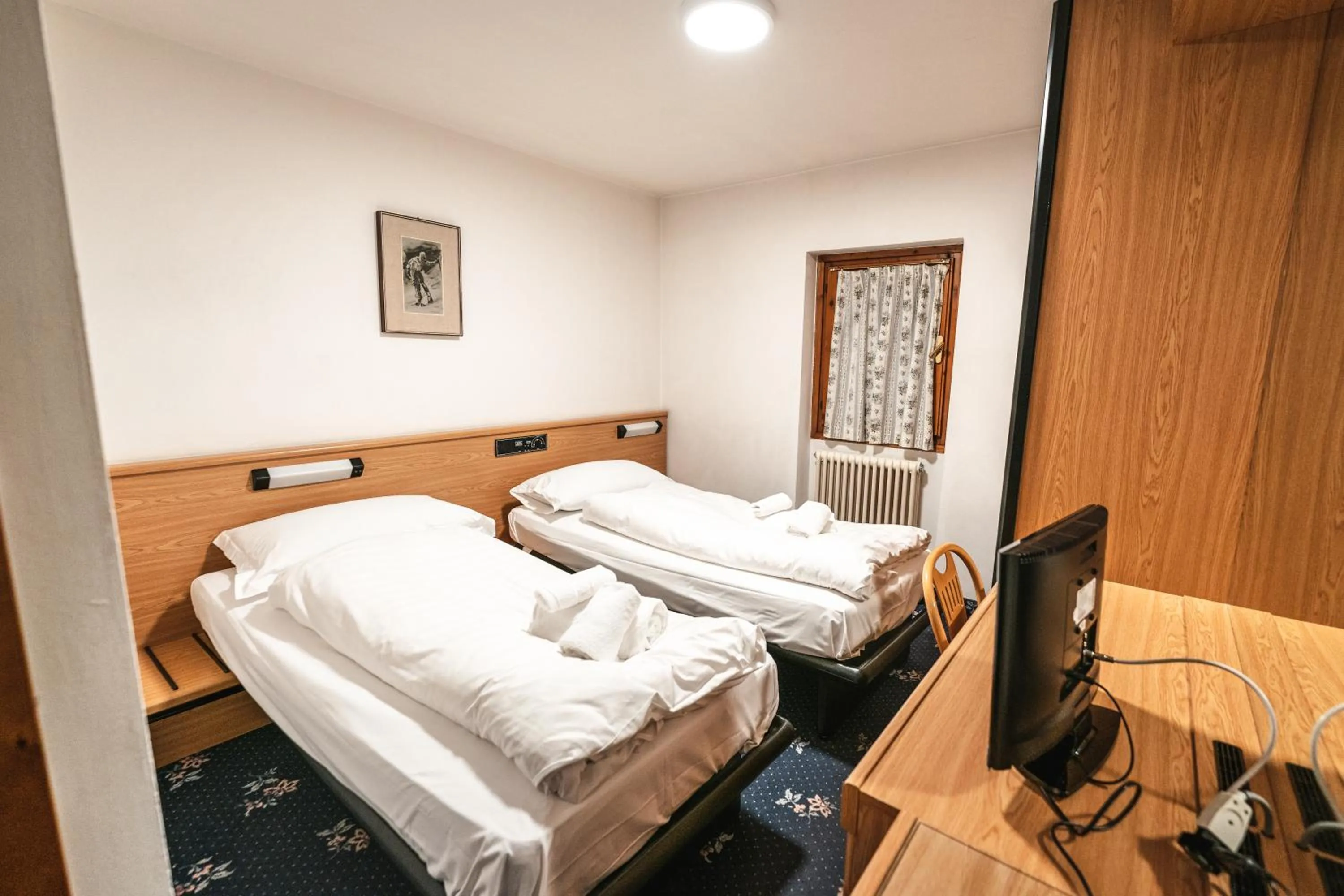 Bed in Smart Hotel Renzi