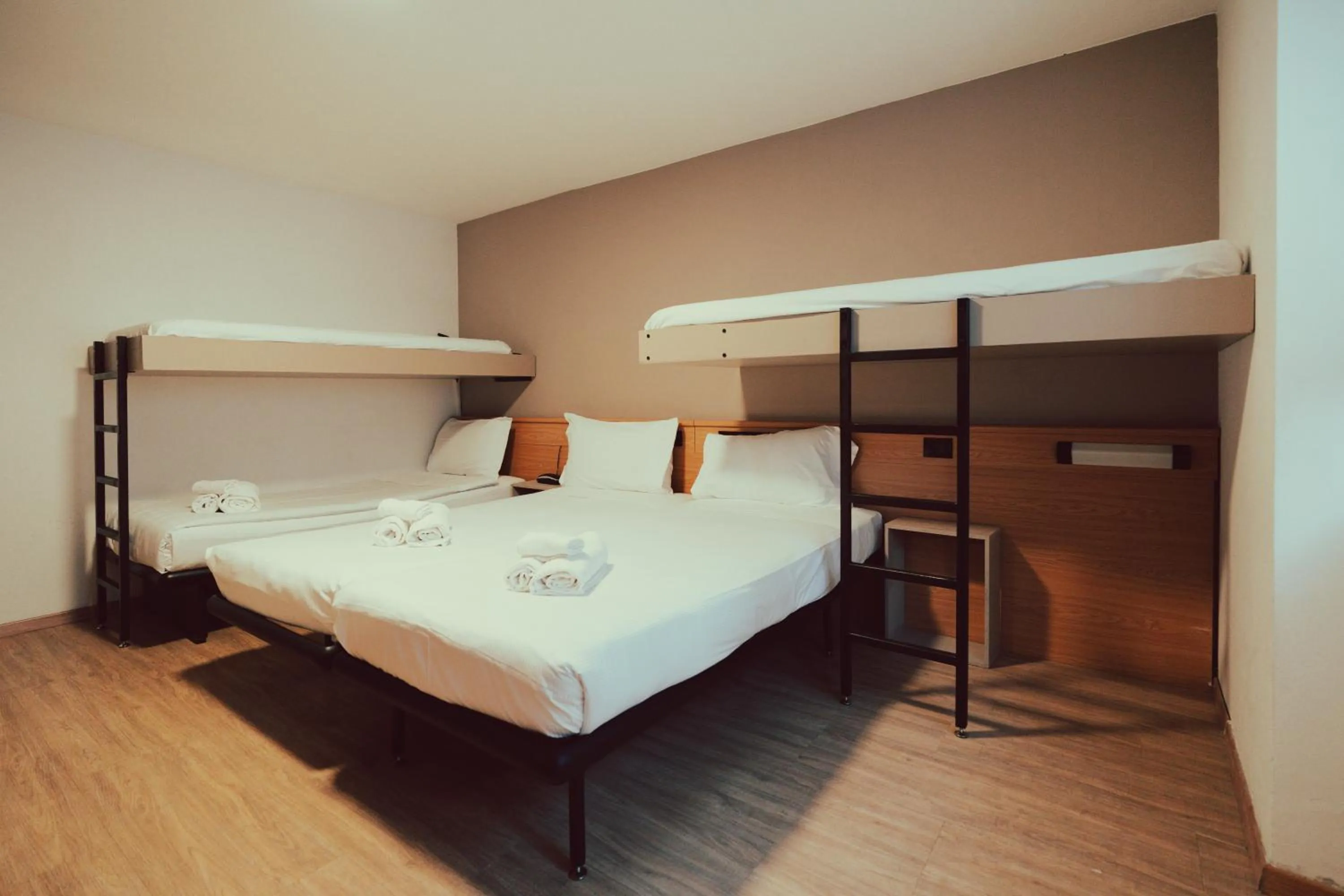 Bed in Smart Hotel Renzi