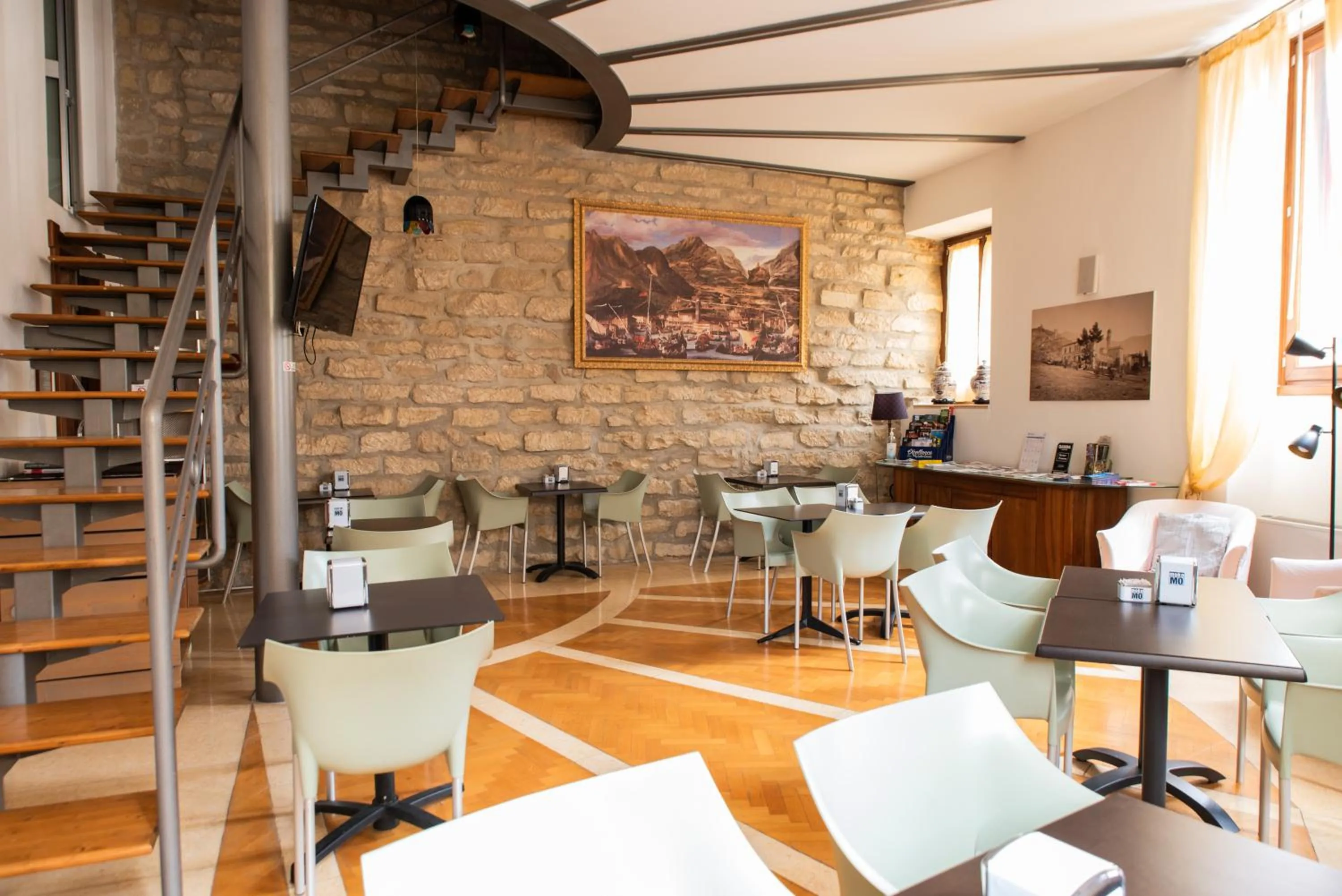 Breakfast in Arciduca Charming House Room & Breakfast