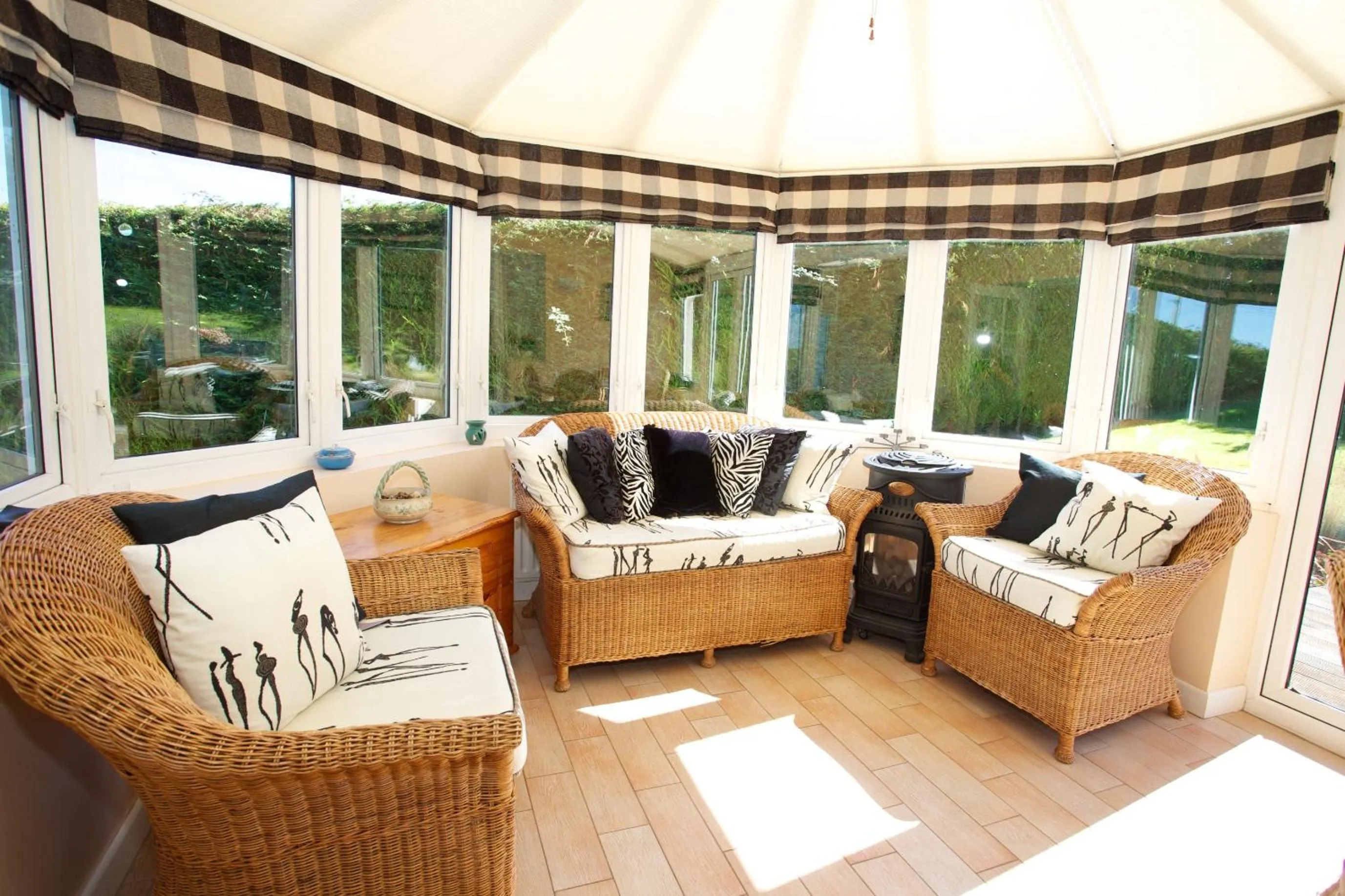 Seating area in Glen na Smole