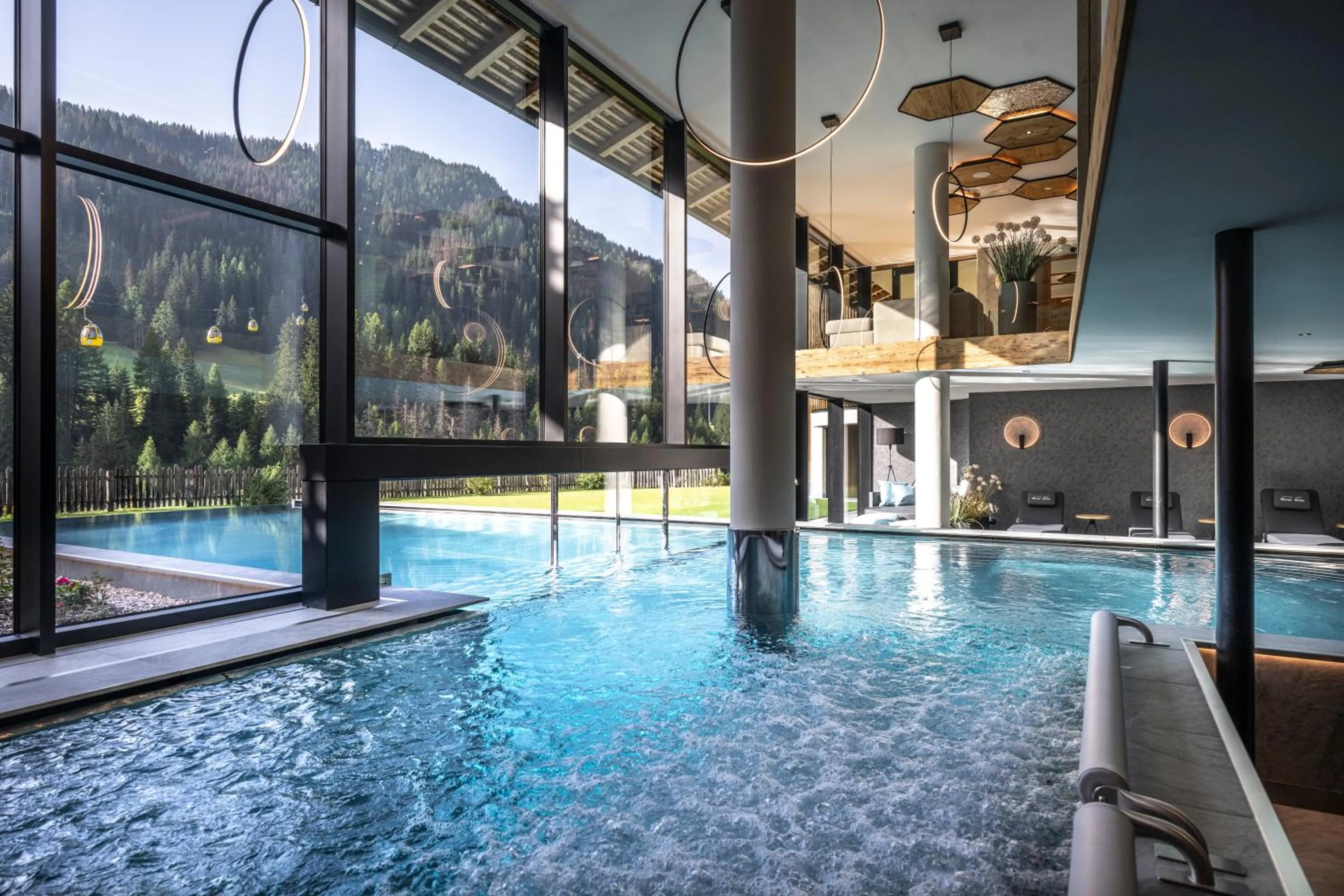 Swimming pool in Wellness Hotel Gran Risa***S