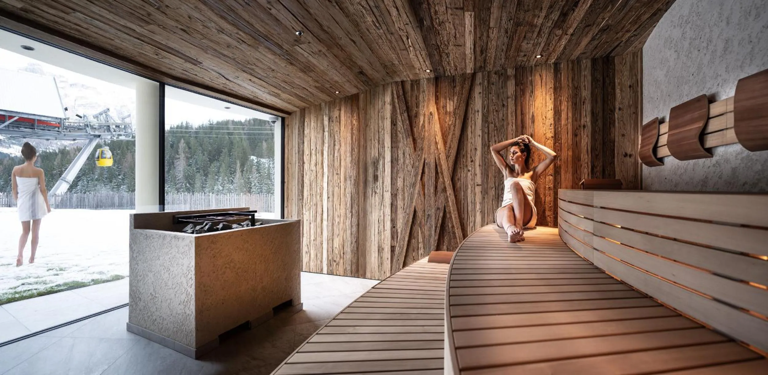 Swimming pool in Wellness Hotel Gran Risa***S