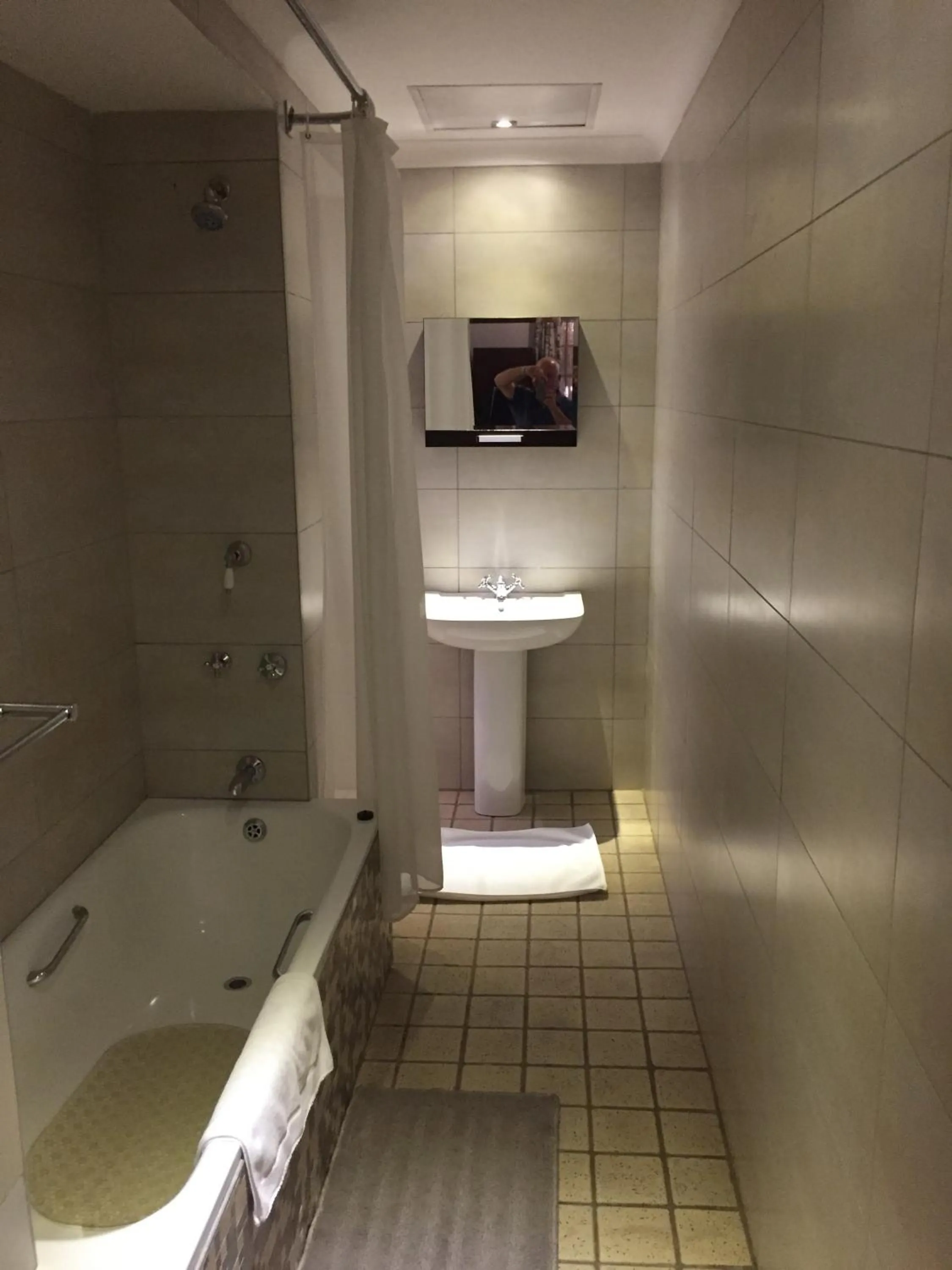 Bathroom in Melville Turret Guesthouse