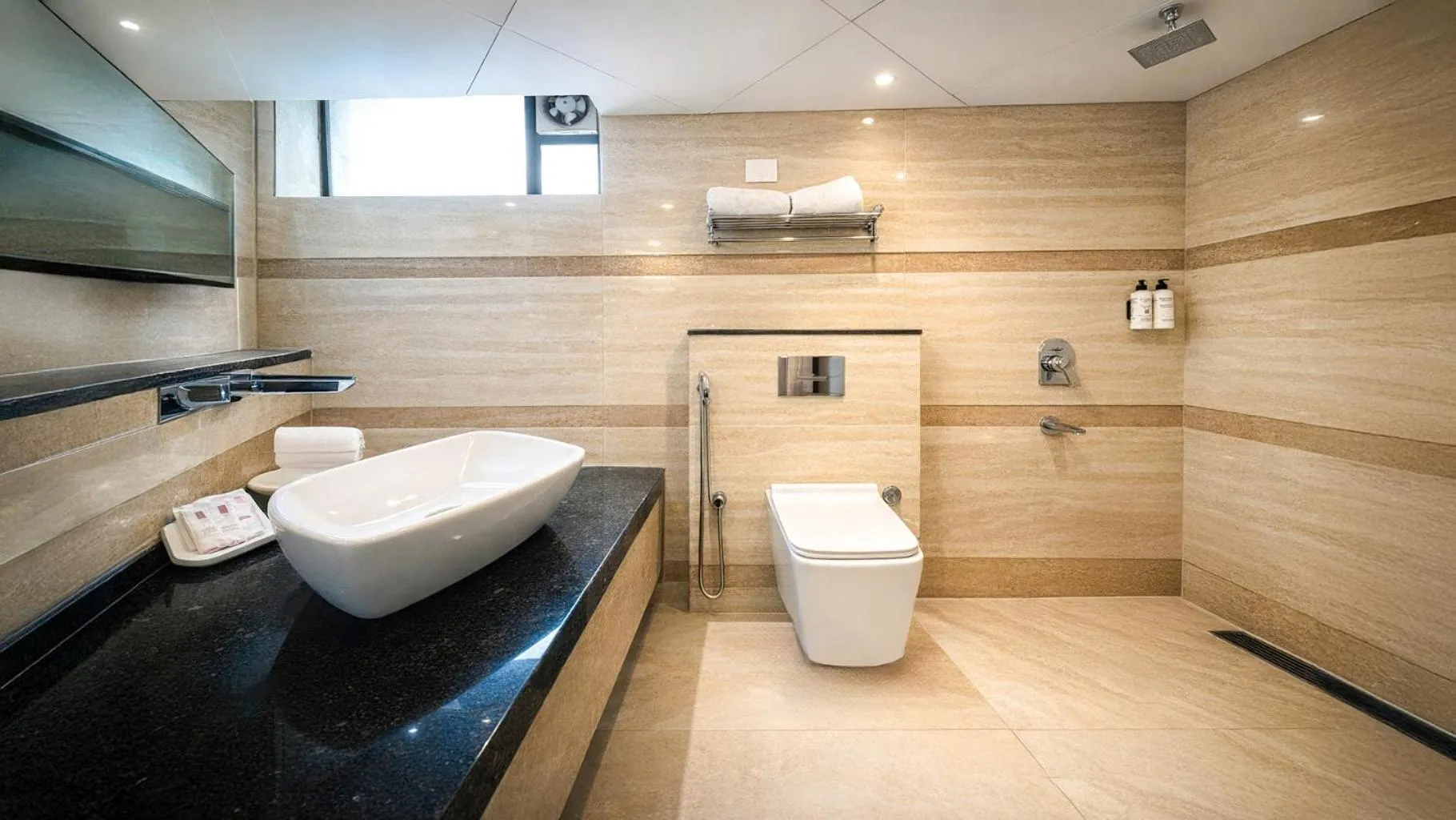 Bathroom in Yashshree Sanderling Mall Road