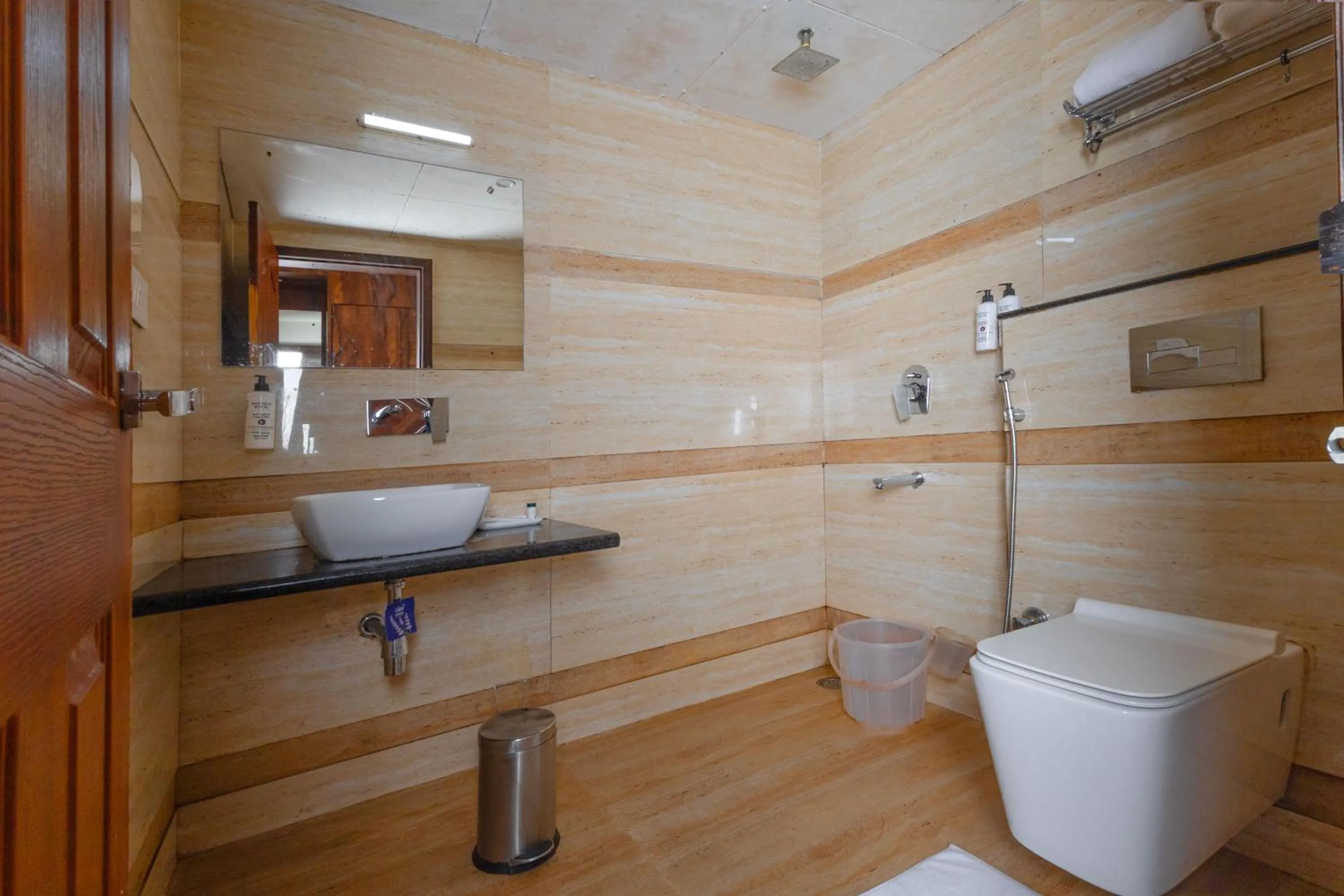 Bathroom in Yashshree Sanderling Mall Road