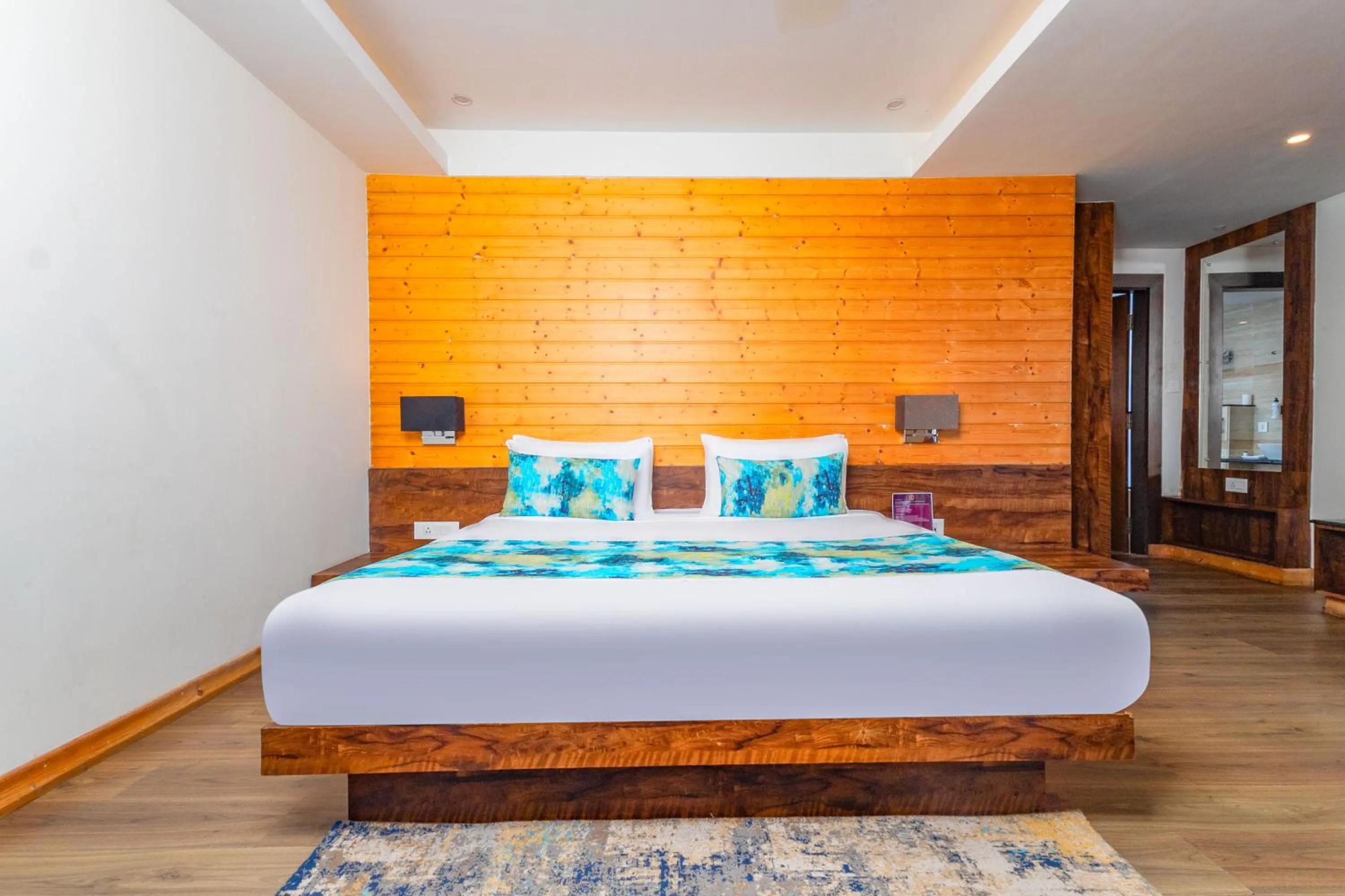 Bedroom, Bed in Yashshree Sanderling Mall Road