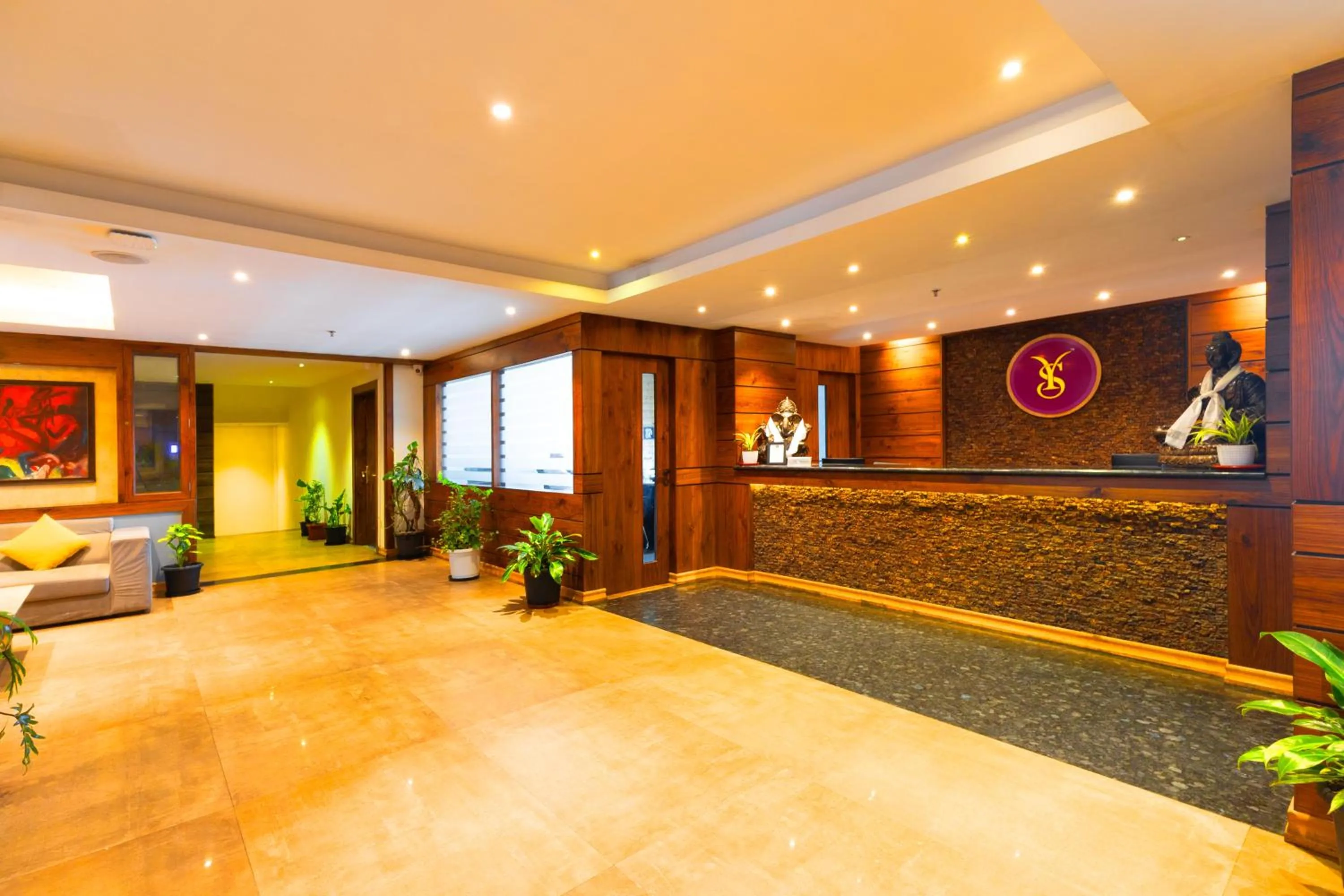 Lobby or reception in Yashshree Sanderling Mall Road