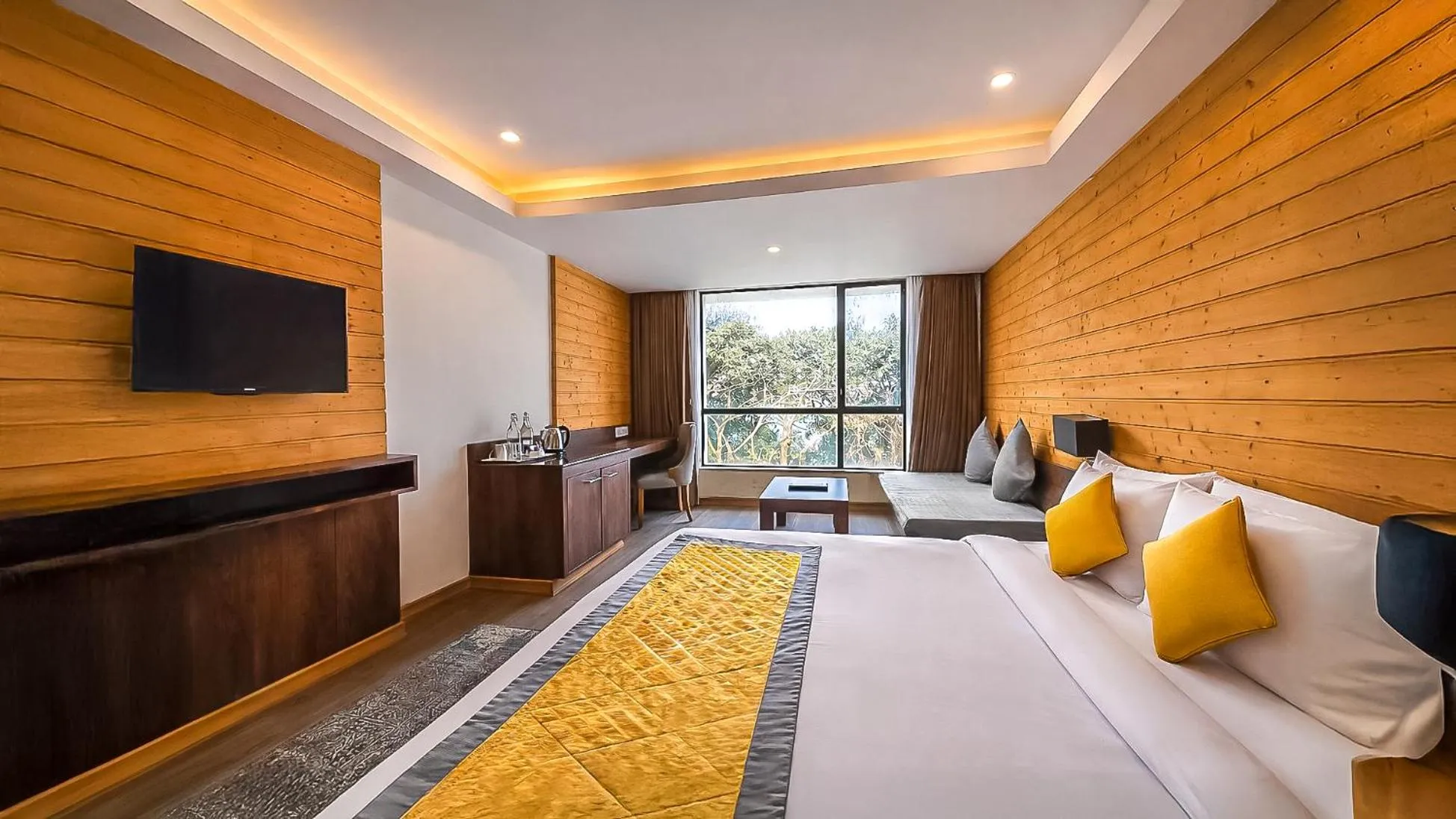 Bedroom, Bed in Yashshree Sanderling Mall Road