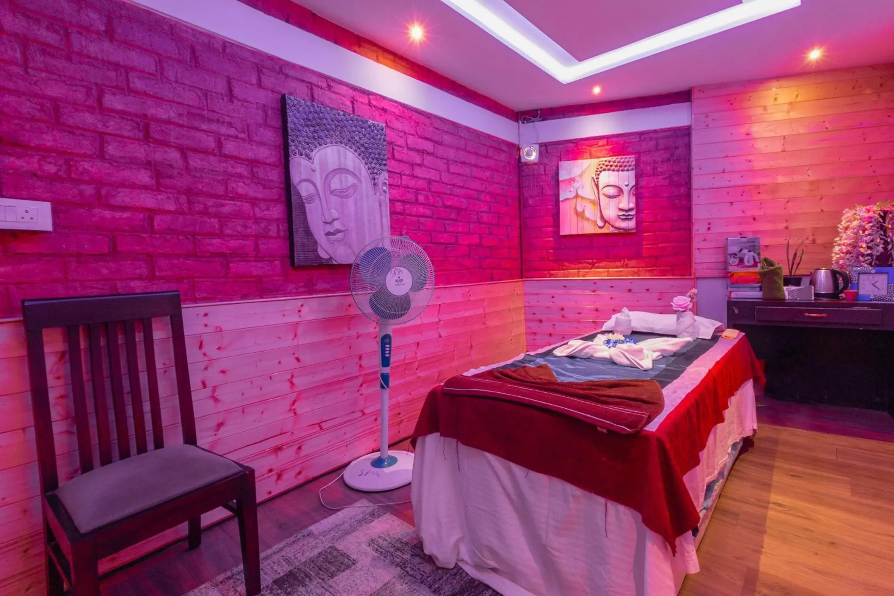 Spa and wellness centre/facilities in Yashshree Sanderling Mall Road Spa and wellness centre/facilities in Yashshree Sanderling Mall Road