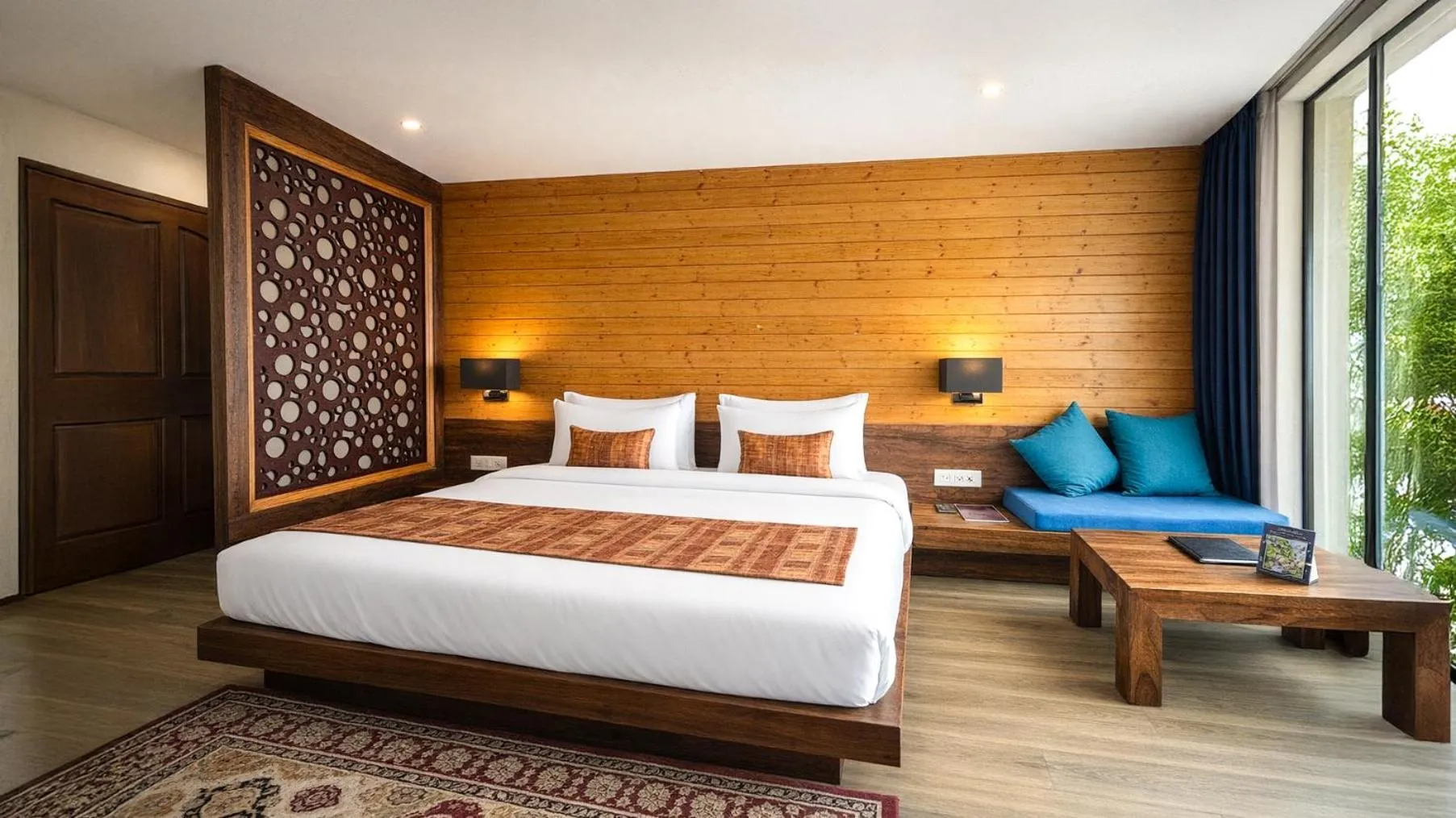 Bedroom, Bed in Yashshree Sanderling Mall Road