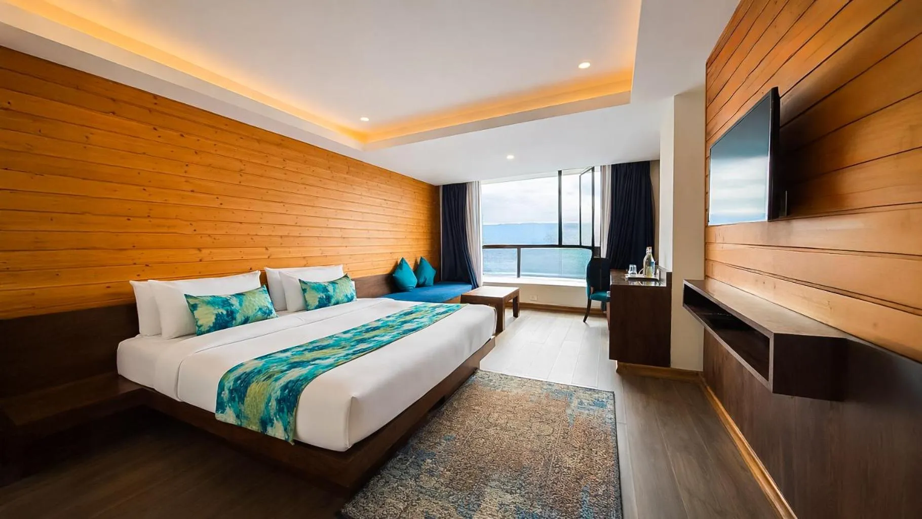 Bedroom, Bed in Yashshree Sanderling Mall Road